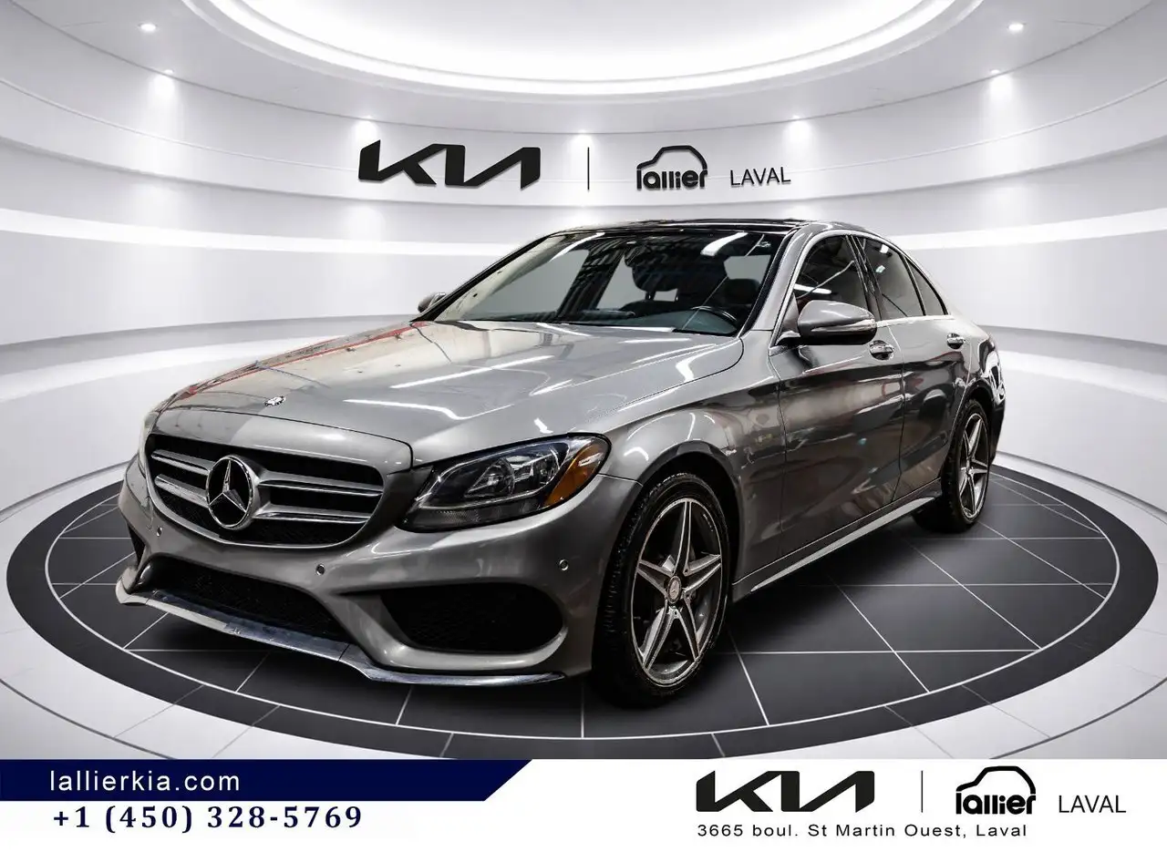 Mercedes-Benz C-Class снимка Mercedes-Benz C-Class