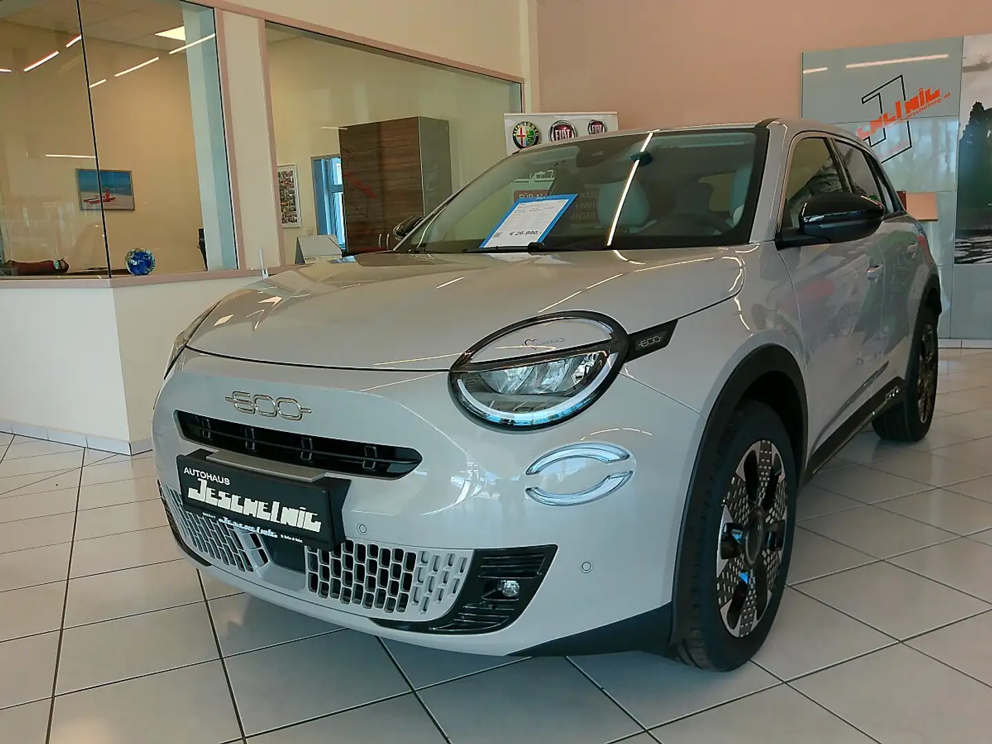 Fiat 600 Hybrid mHEV 110 6-Gang eDCT La Prima Beige - 2