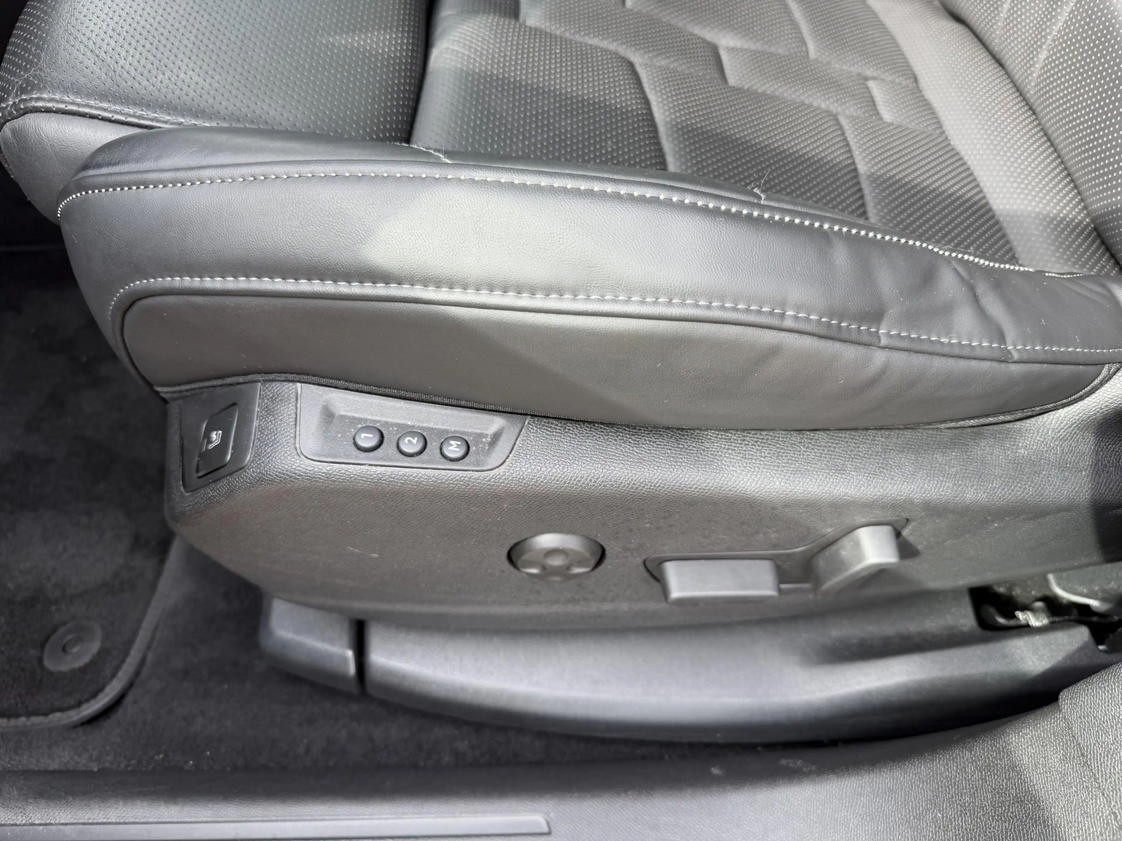 DS Automobiles DS 7 Crossback E-Tense 4x4 Performance Line | Adaptive Cruise Con — photo 11