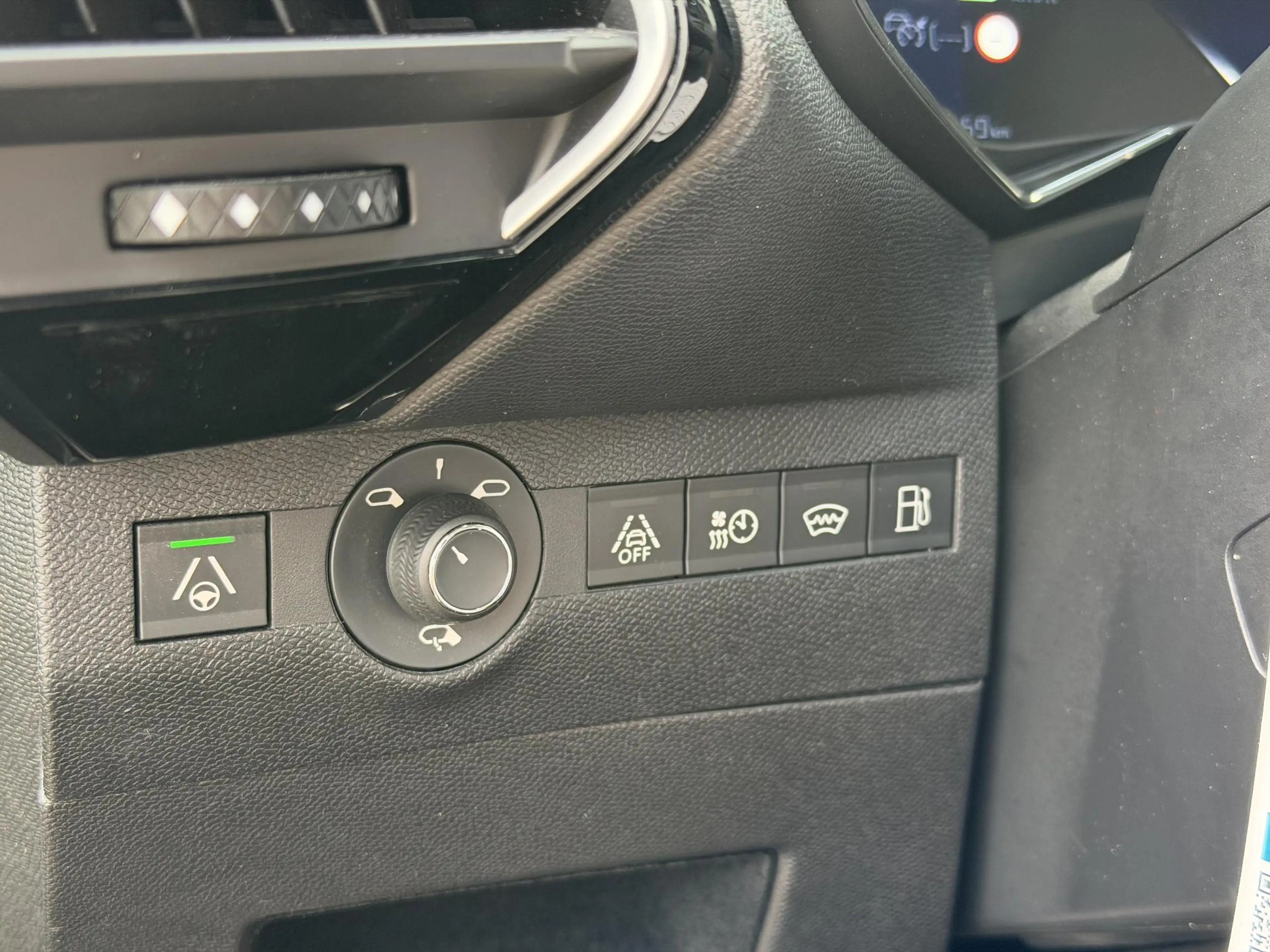 DS Automobiles DS 7 Crossback E-Tense 4x4 Performance Line | Adaptive Cruise Con — photo 12