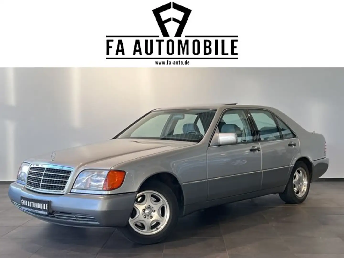 Mercedes-Benz 300 SE S-Klasse AHK Klima EGSD Scheckheftgepfl. Argintiu - 1