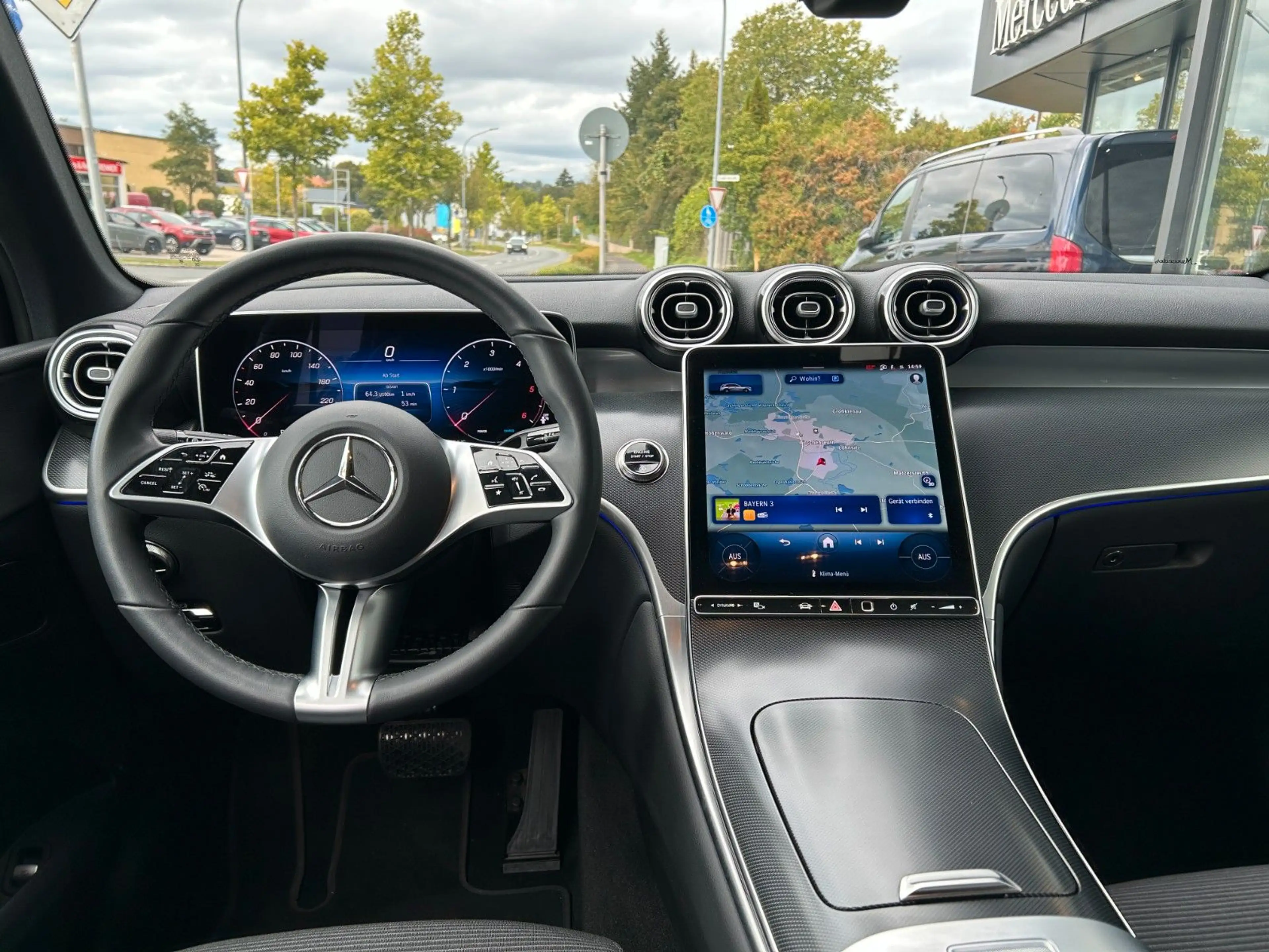 Mercedes-Benz GLC 220 4M Edition Avantgarde, AHK, 360, Digital — photo 11