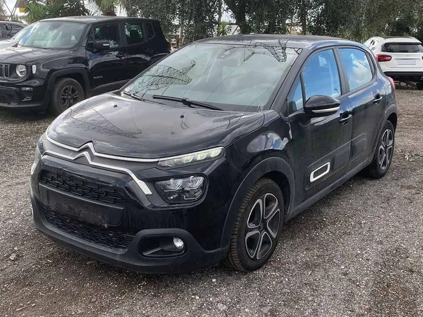 Citroen C3 BlueHDi 100 S&S Feel Чорний - 1