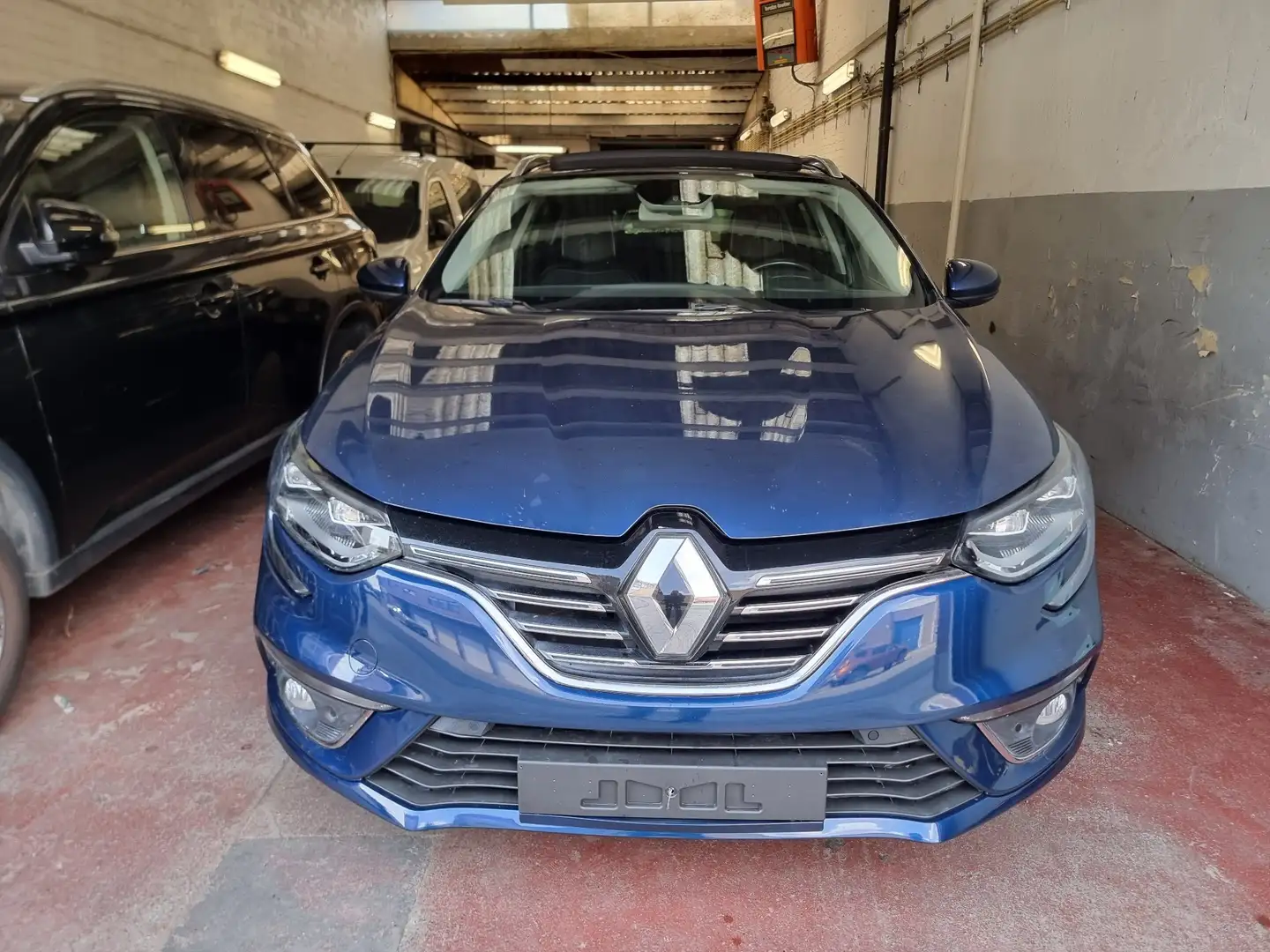 Renault Megane Mégane SW 1.5 dCi Bose Edition EDC Blauw - 1
