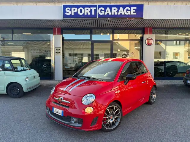 Fiat 500 Abarth 695 Tributo Ferrari