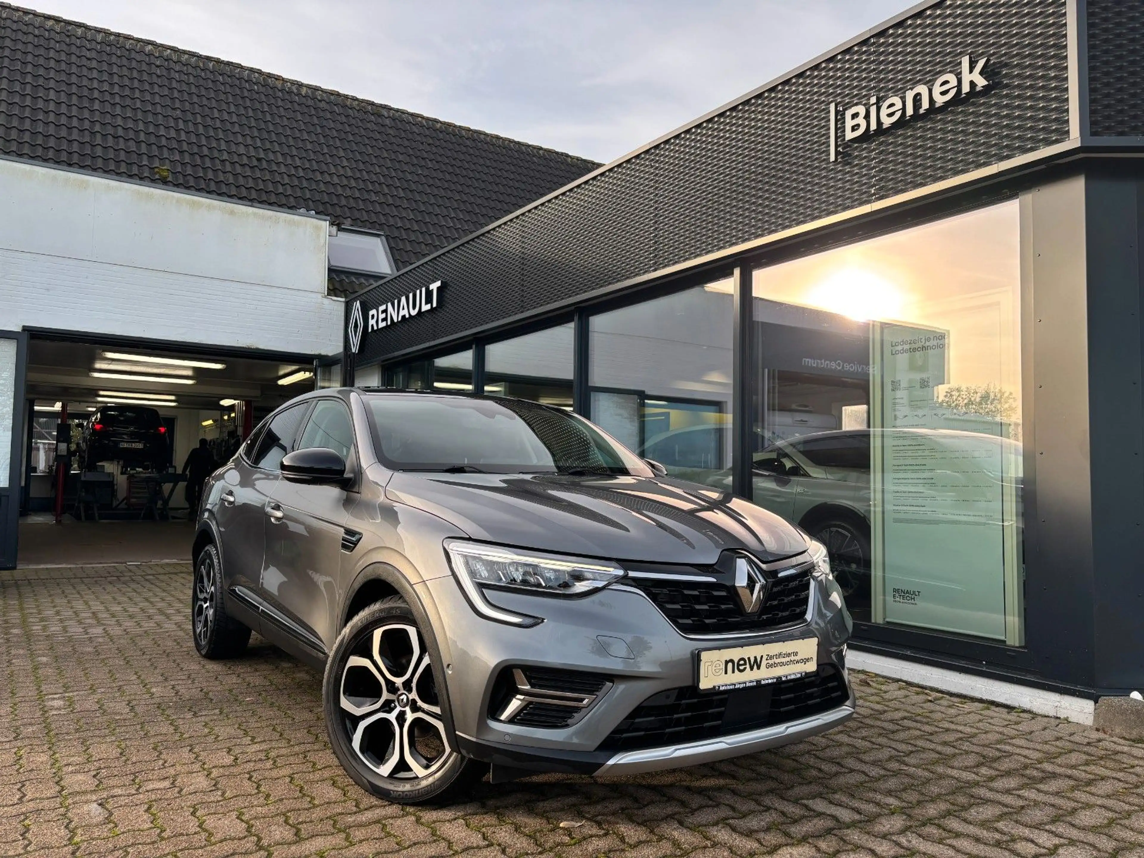 Renault Arkana TCe 140 EDC Intens — photo 2