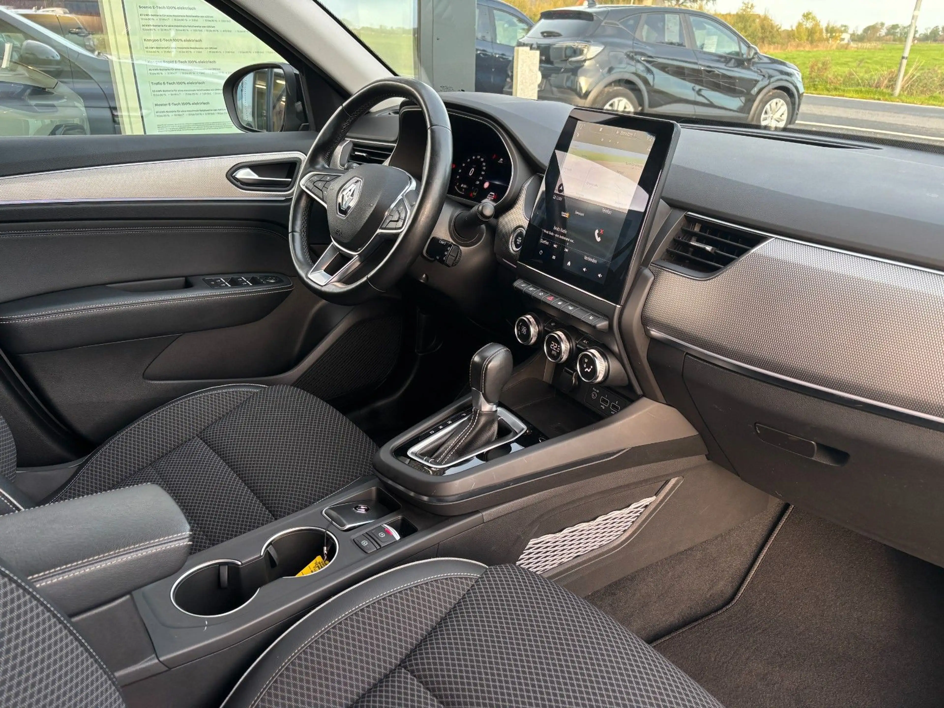 Renault Arkana TCe 140 EDC Intens — photo 14