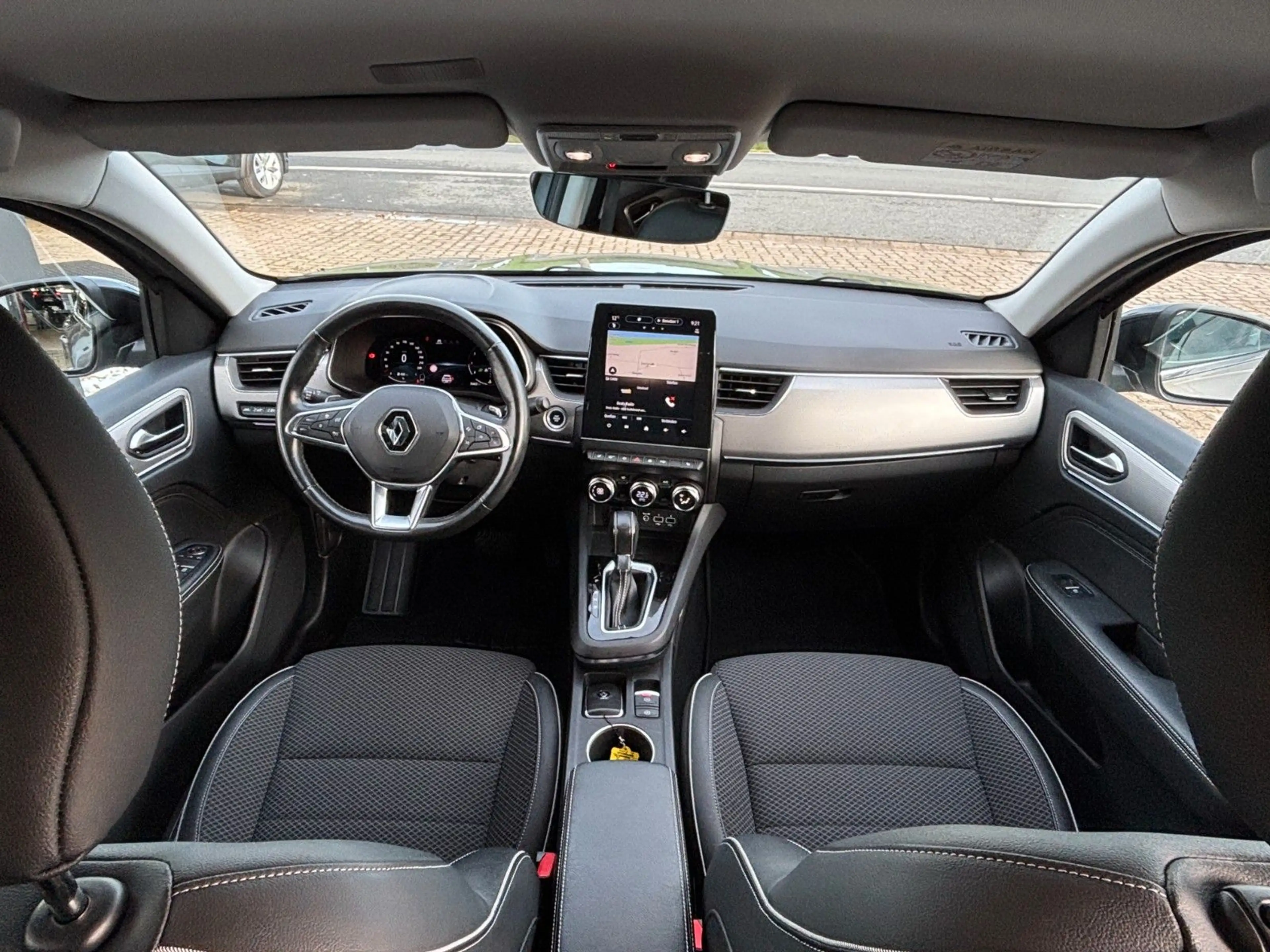 Renault Arkana TCe 140 EDC Intens — photo 10