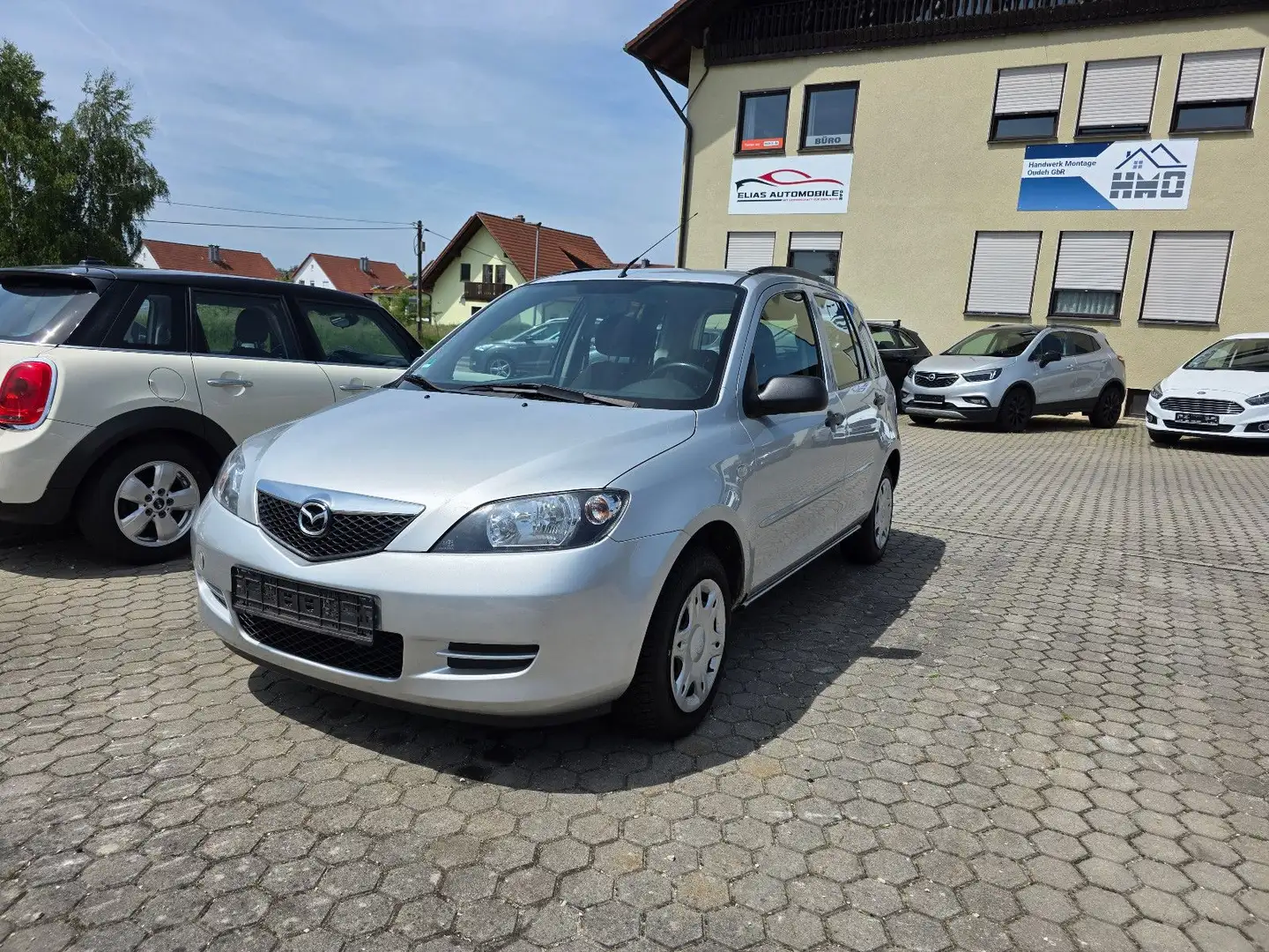 Mazda 2 Lim. 1.25 Comfort Срібний - 1