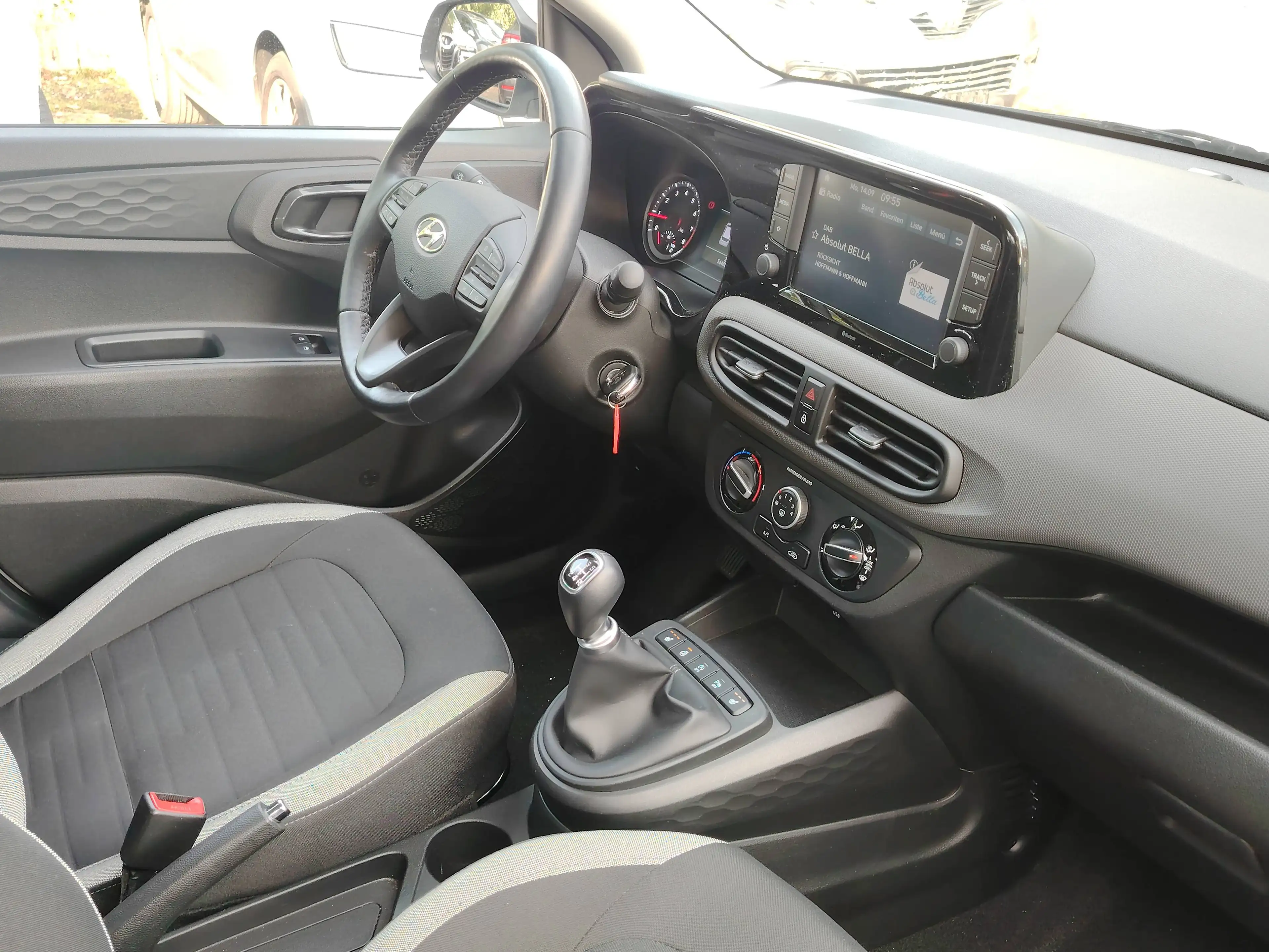 Hyundai i10 Trend — photo 7