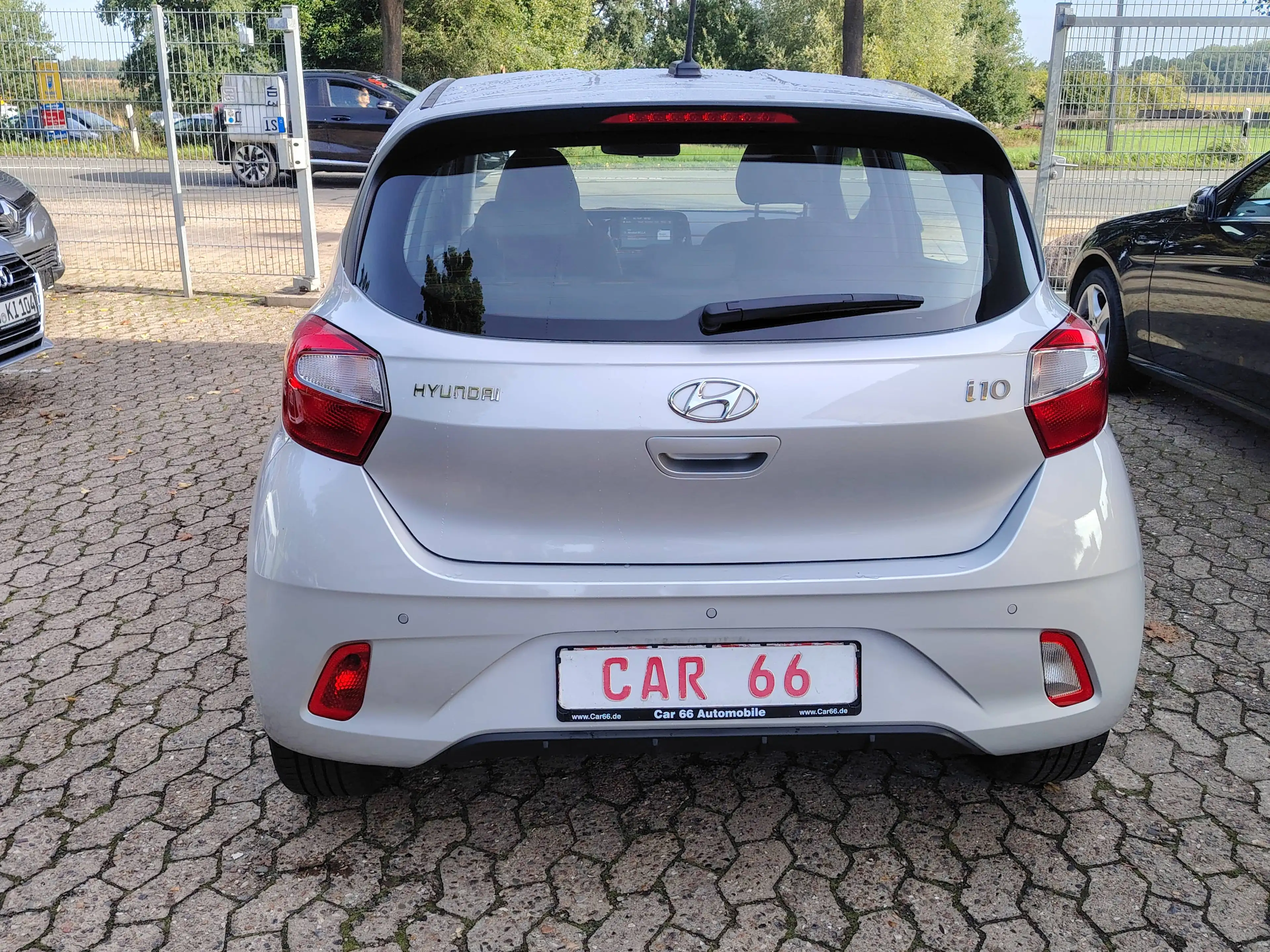 Hyundai i10 Trend — photo 3