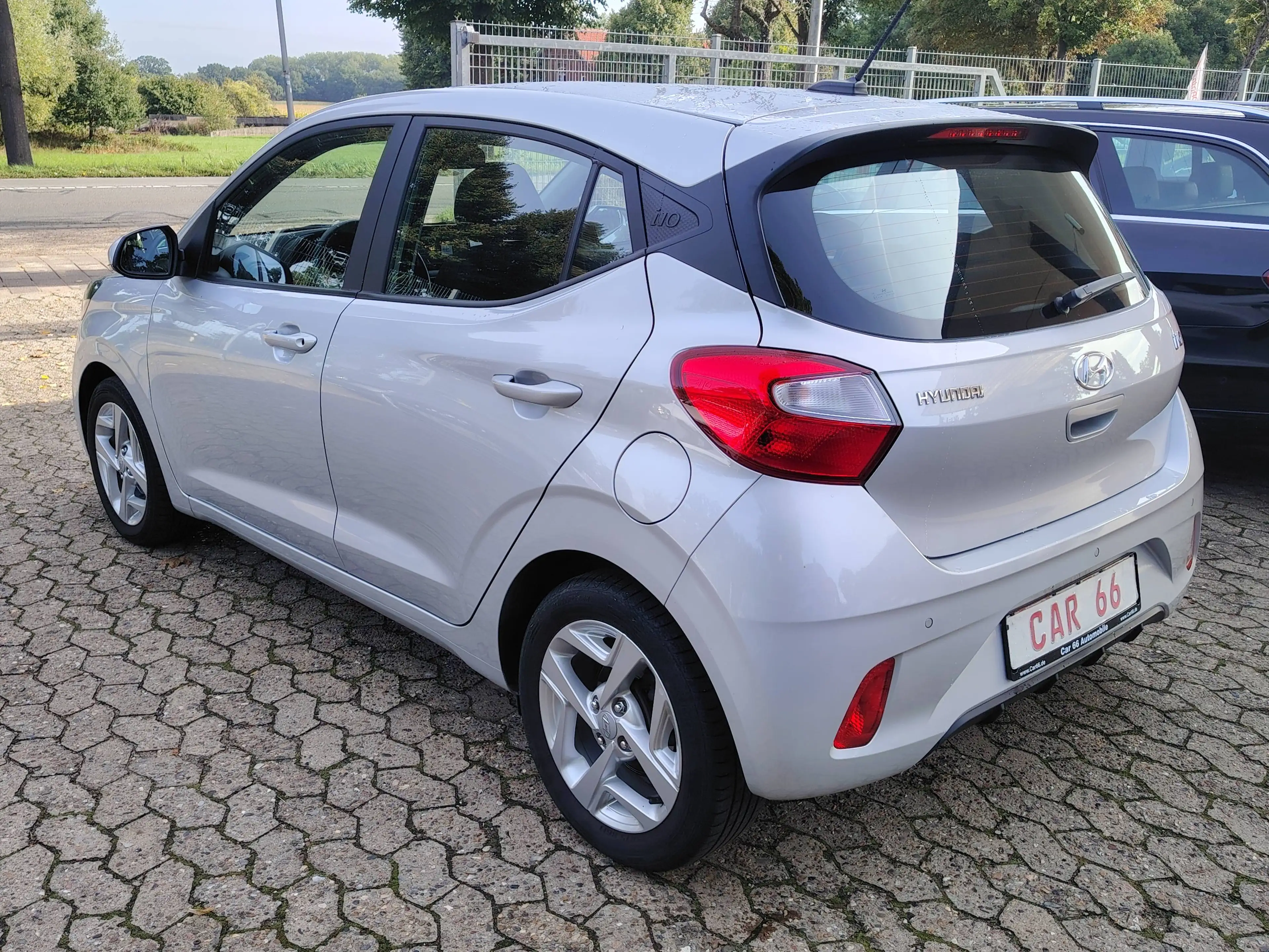 Hyundai i10 Trend — photo 2
