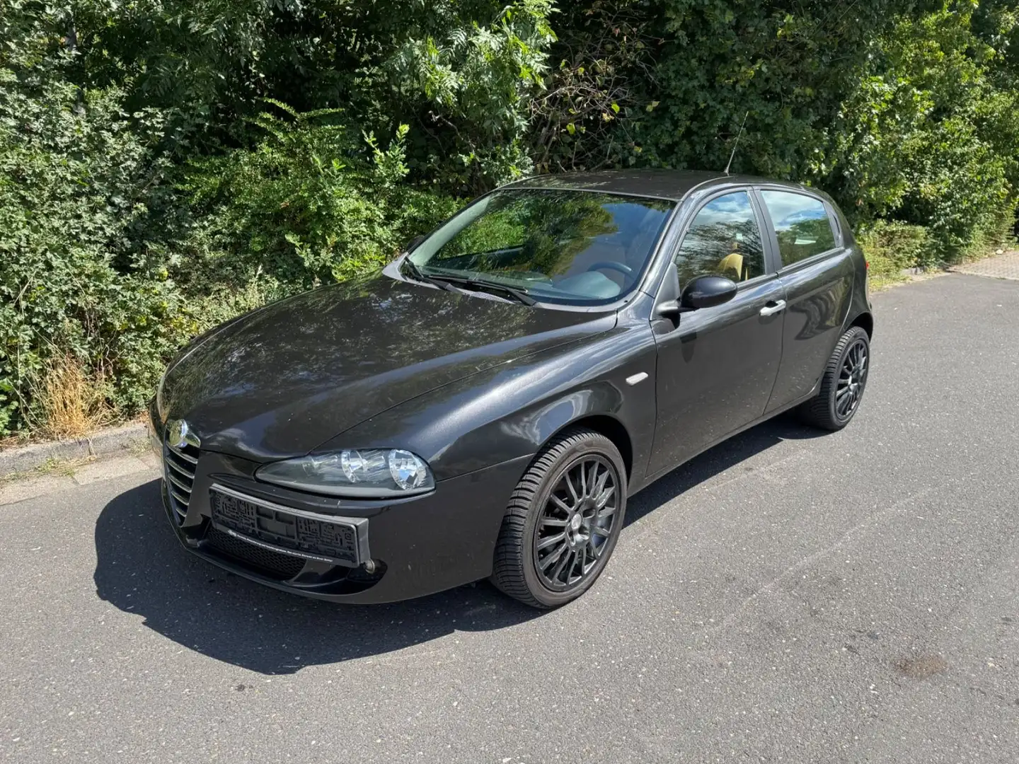 Alfa Romeo Sonstige 147 1.6 TS 16V Distinctive 1.HAND - 2