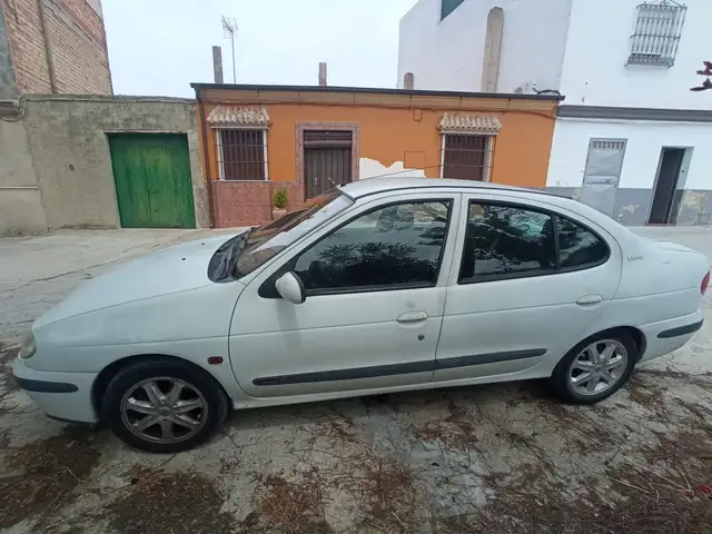Renault Megane Classic 1.9DCI Privilege