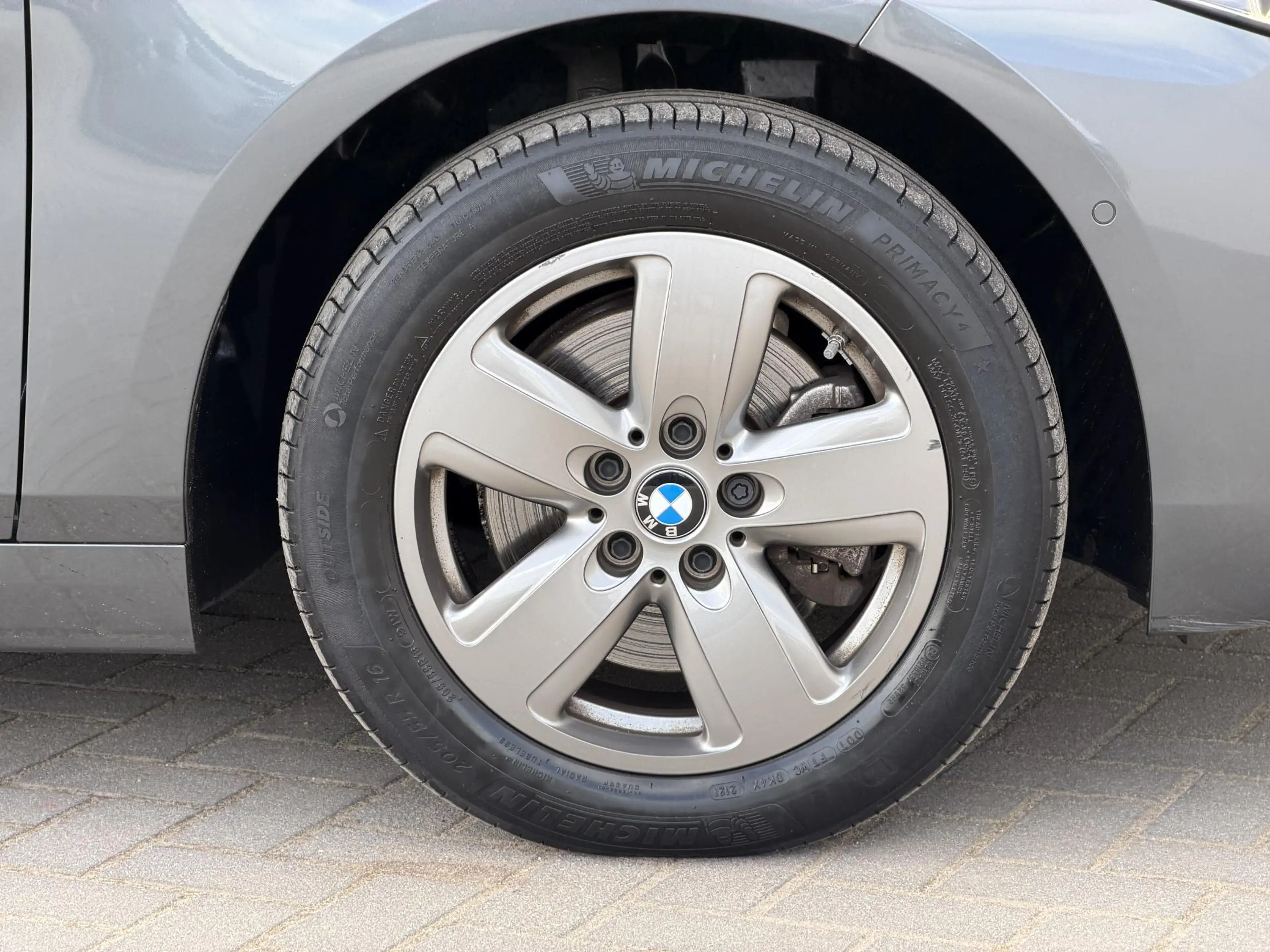 BMW 118 1 Serie 118i Business Edition / 1e Eigenaar / Navi — photo 37
