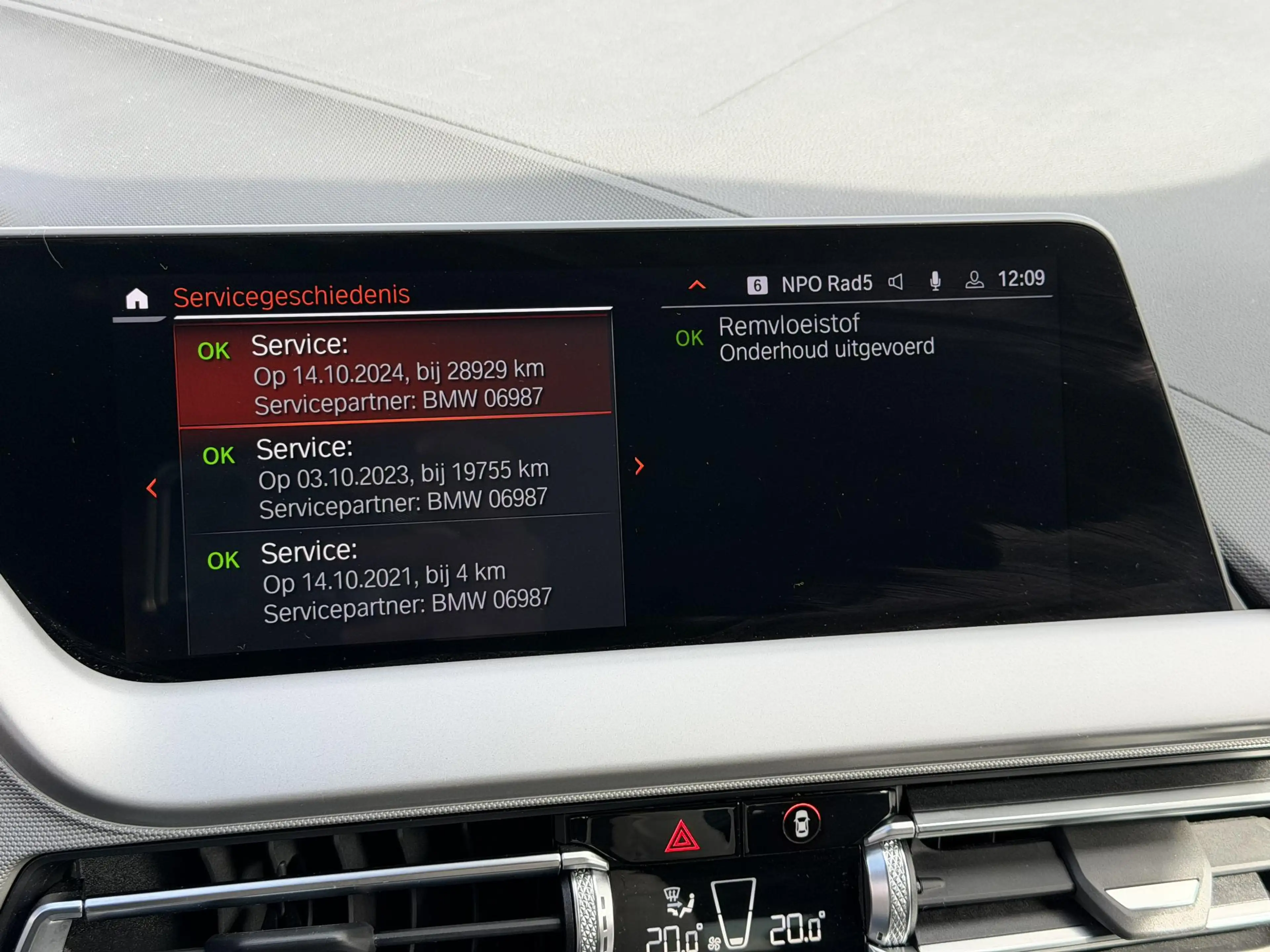 BMW 118 1 Serie 118i Business Edition / 1e Eigenaar / Navi — photo 17