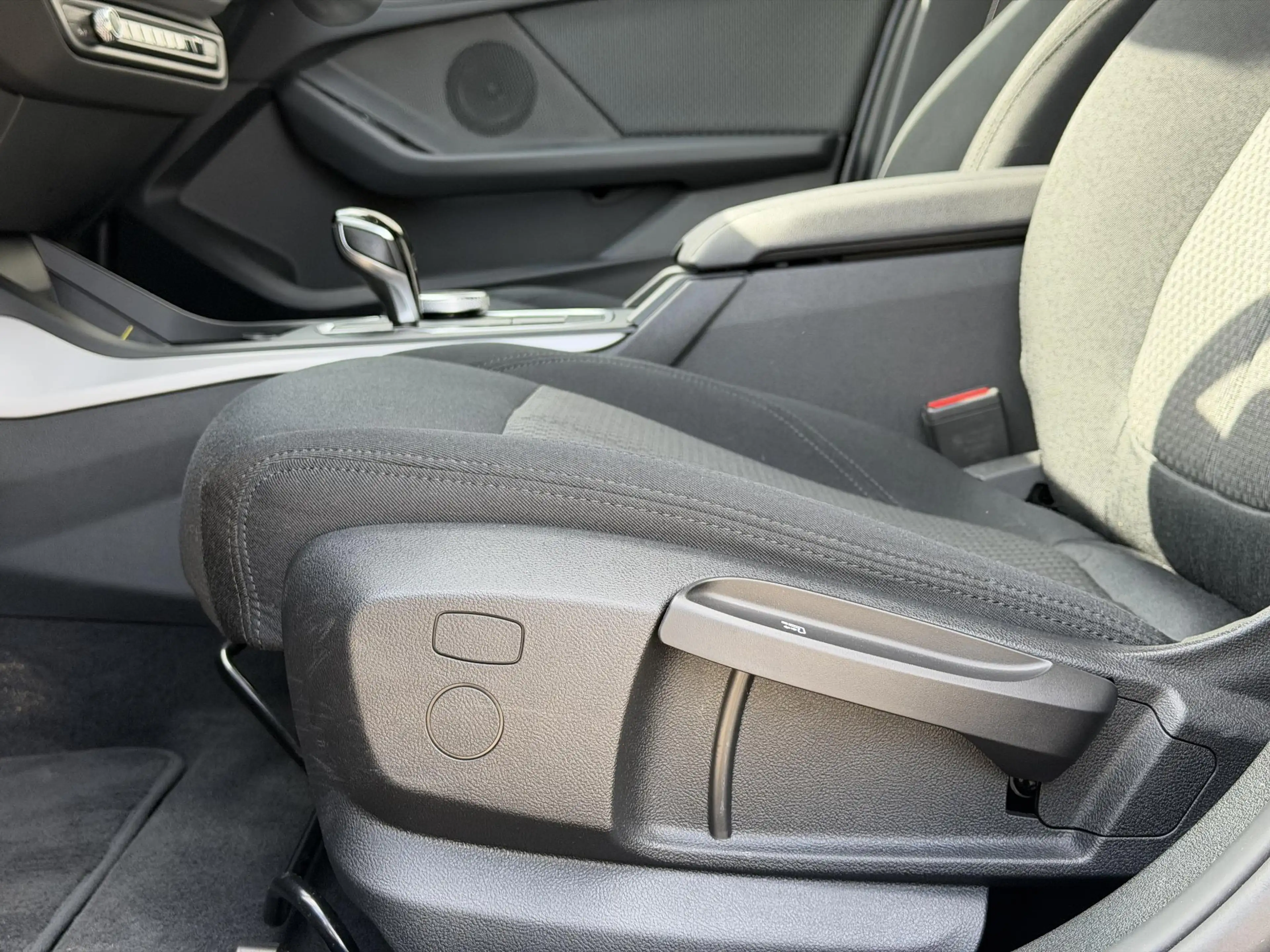 BMW 118 1 Serie 118i Business Edition / 1e Eigenaar / Navi — photo 10