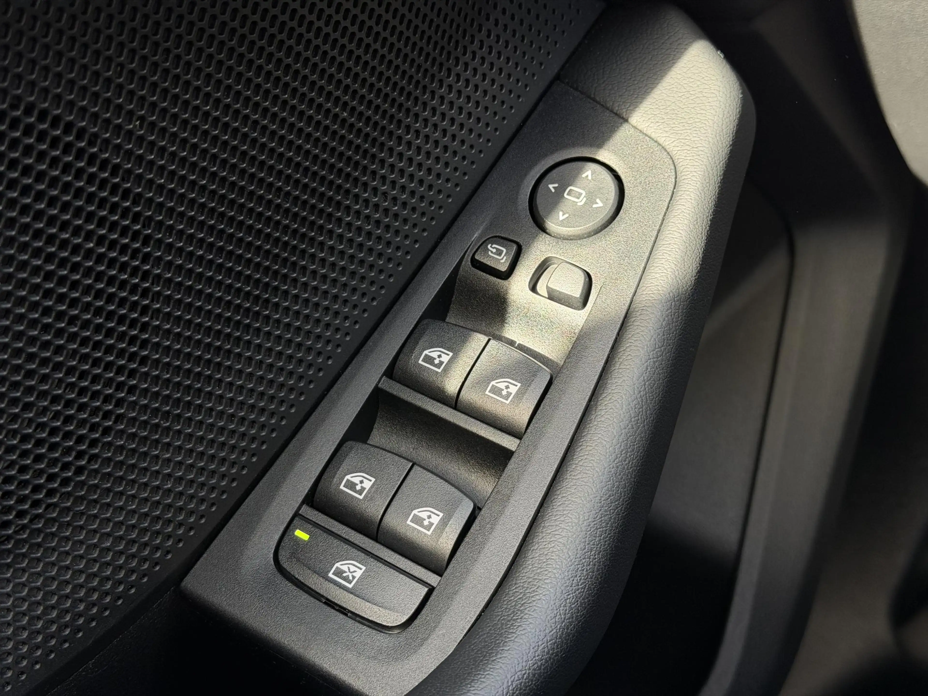 BMW 118 1 Serie 118i Business Edition / 1e Eigenaar / Navi — photo 13