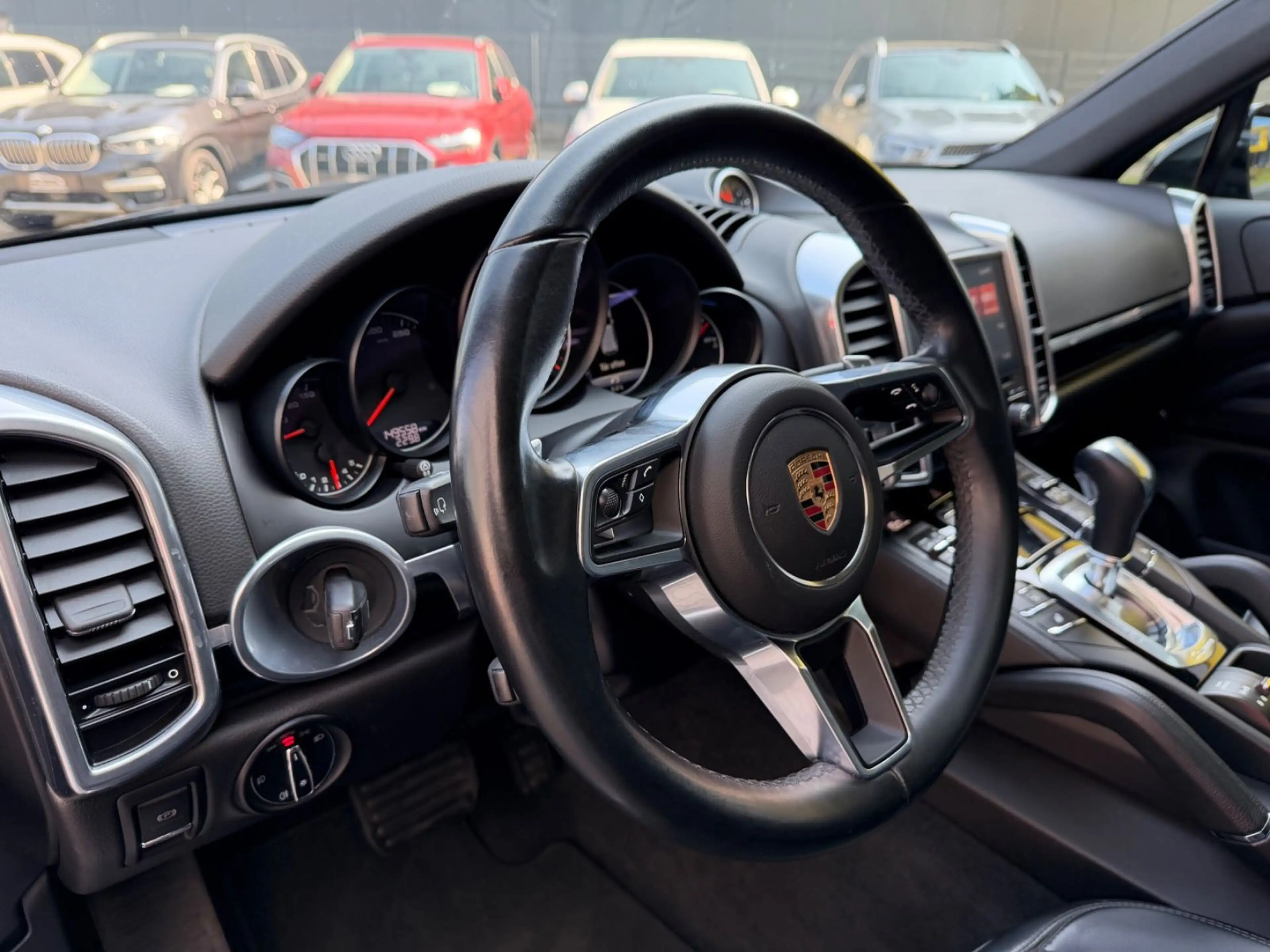 Porsche Cayenne Diesel Platinum Edition/SPORT CHRONO/PAN — photo 13