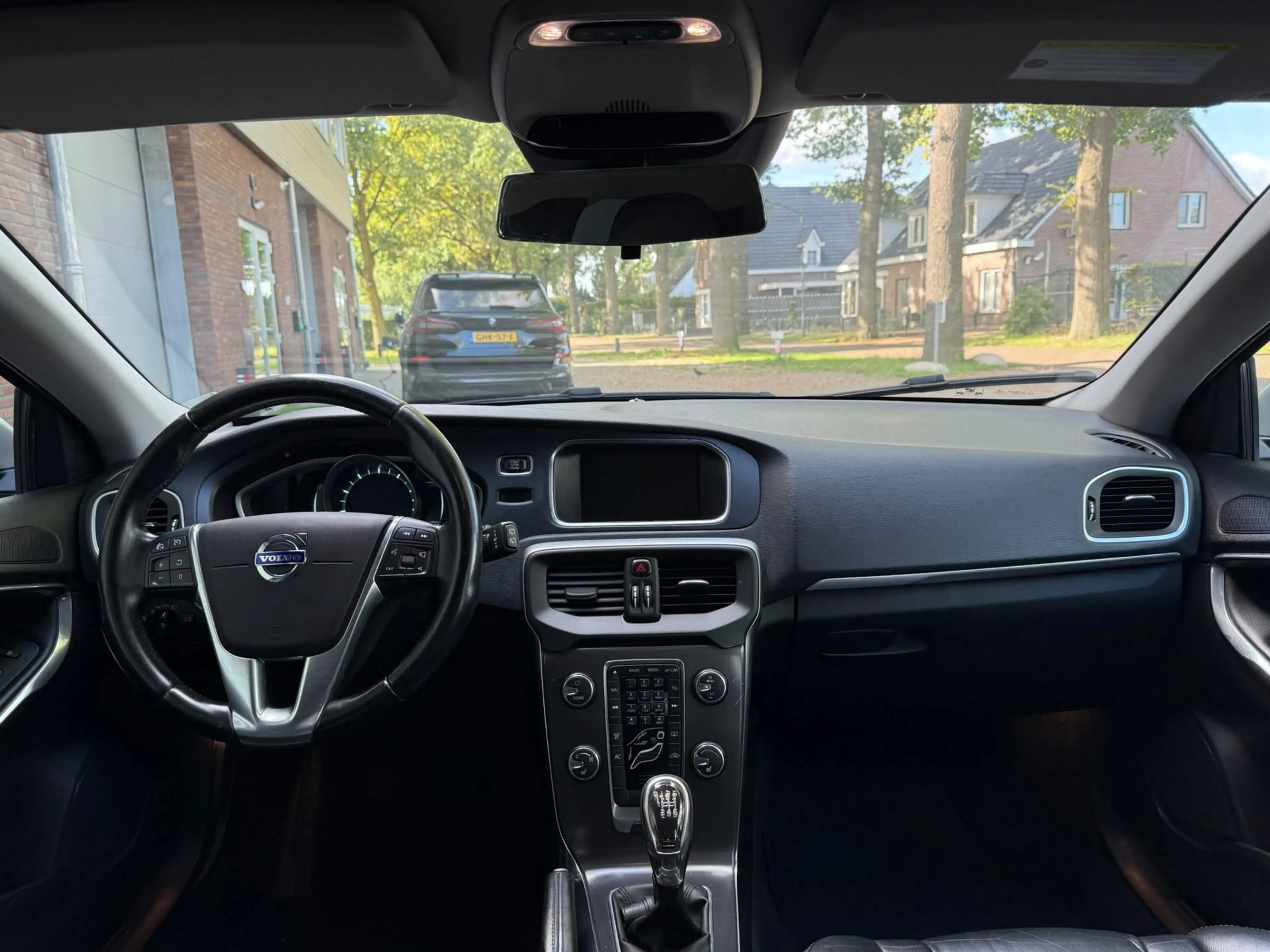Volvo V40 1.6 T2 R-Design|AIRCO|NIEUWE APK|LEUKE AUTO — photo 10