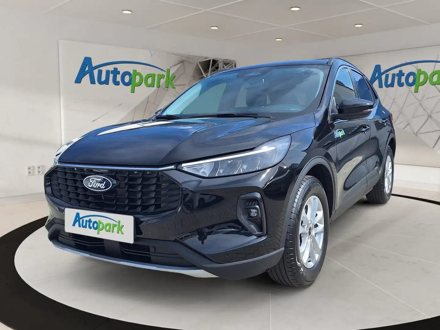 Ford Kuga Titanium FHEV FWD Hybrid Titanium Schwarz - 1