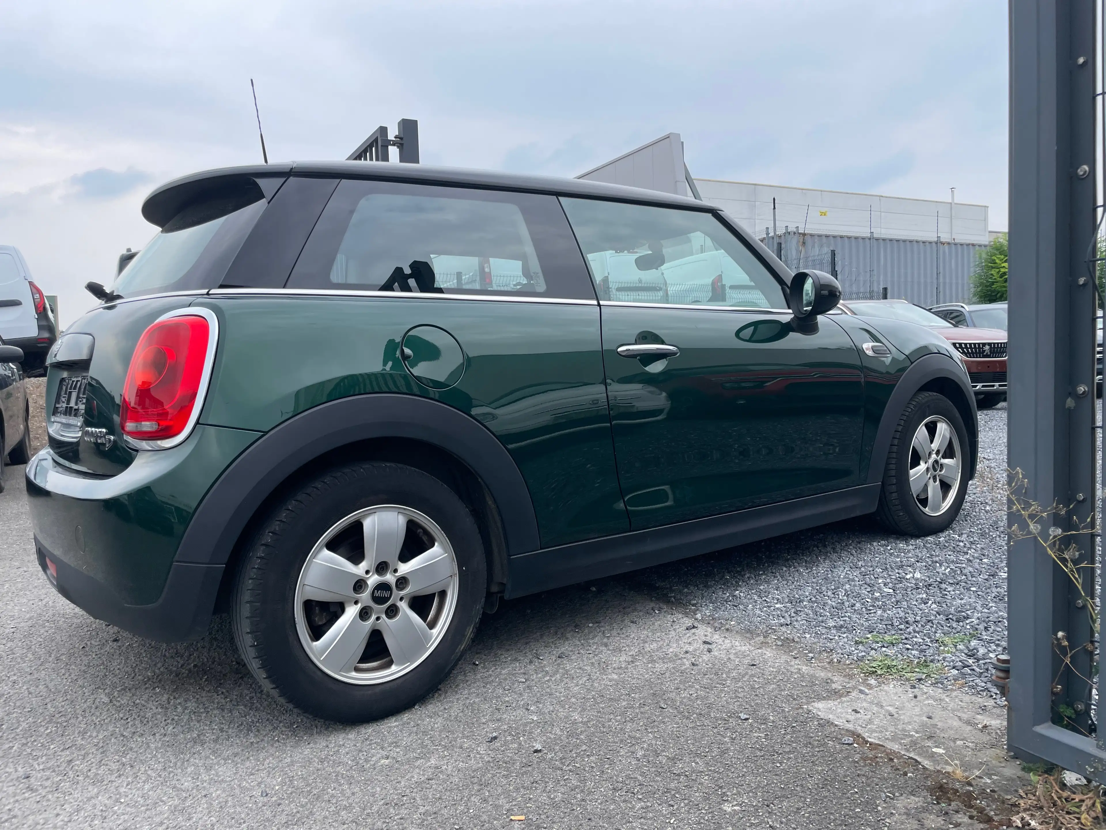 MINI Cooper D Mini 1.5 D Cooper — photo 5