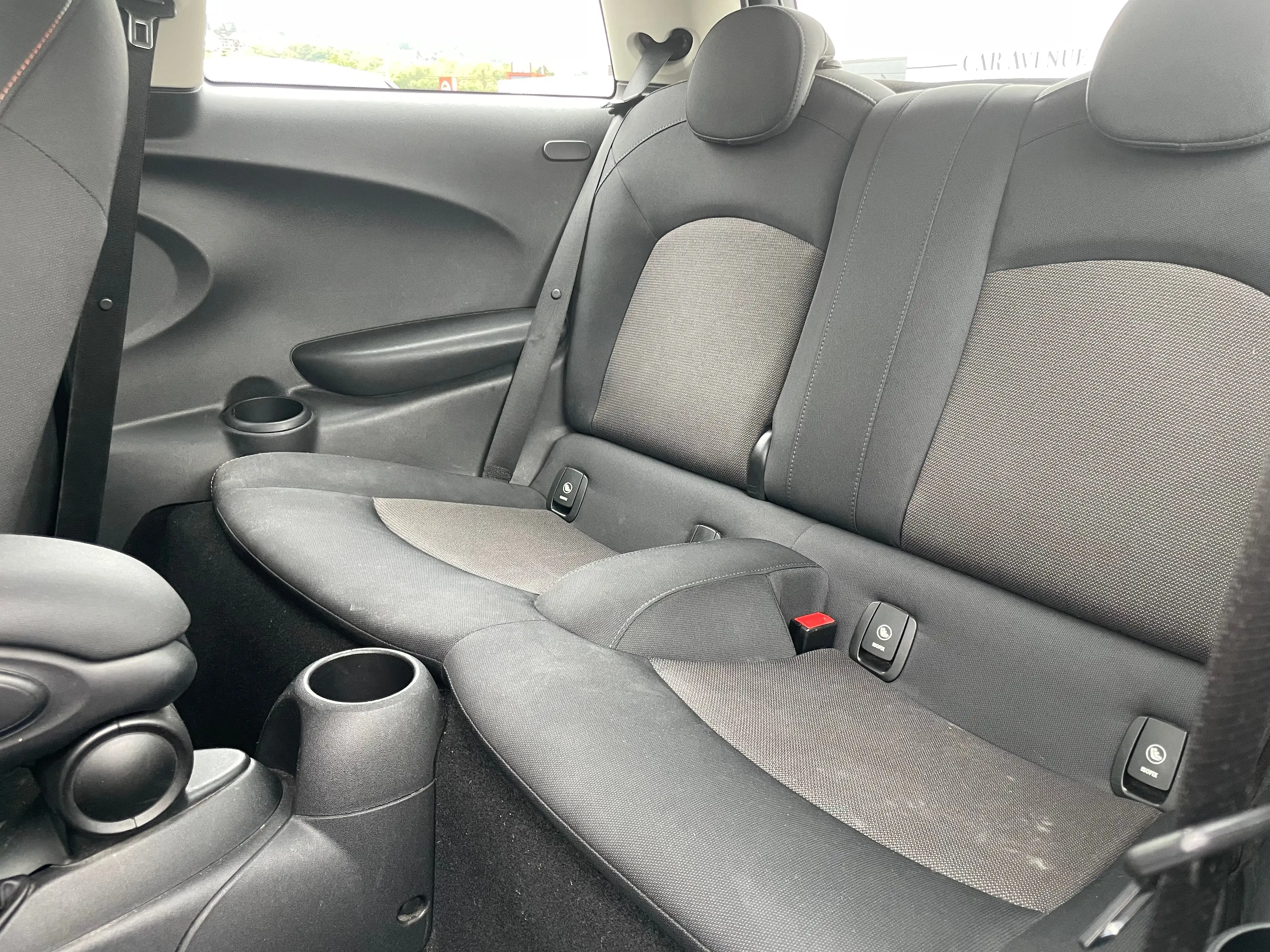 MINI Cooper D Mini 1.5 D Cooper — photo 11