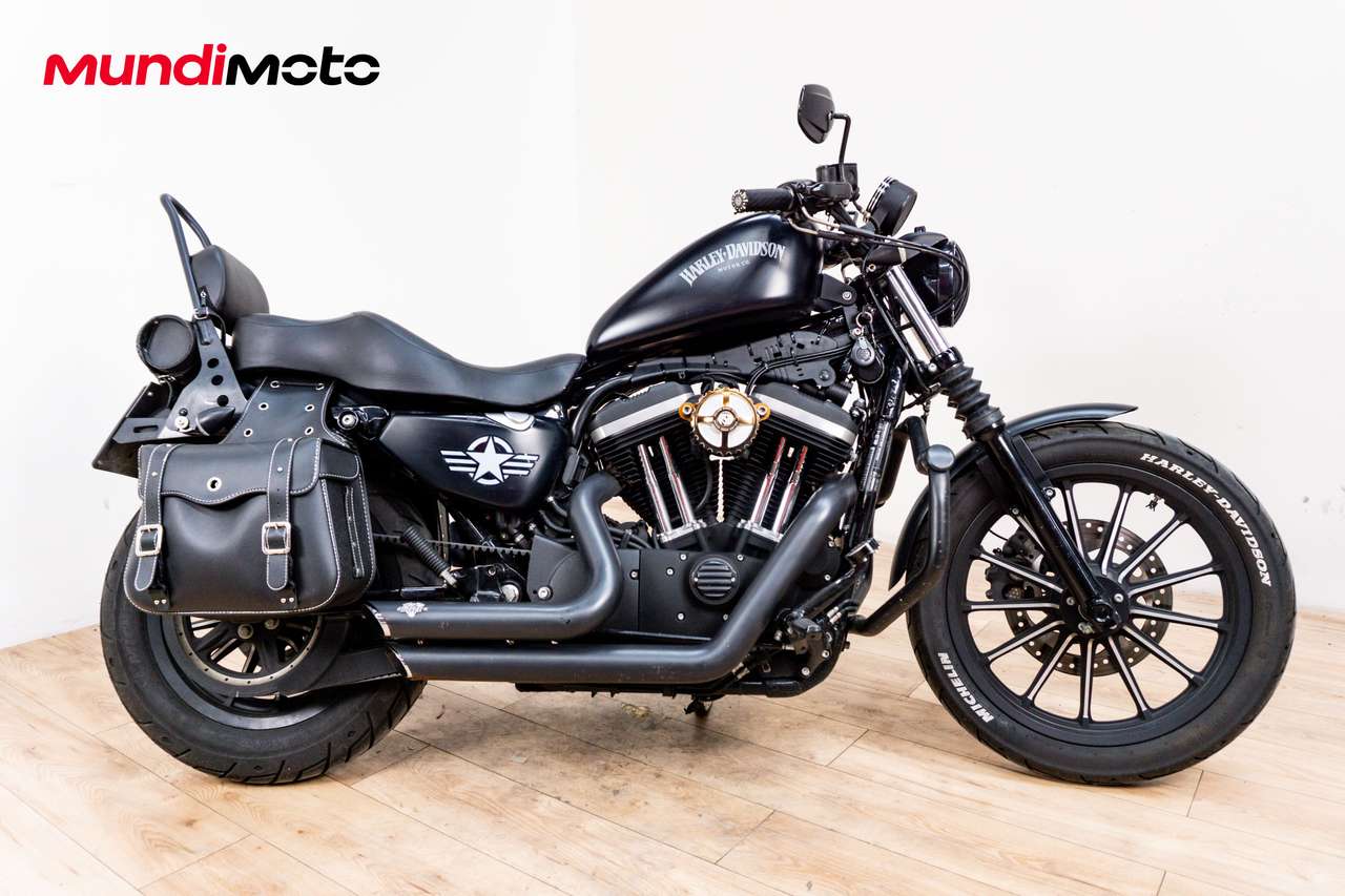 Harley-Davidson Sportster 883