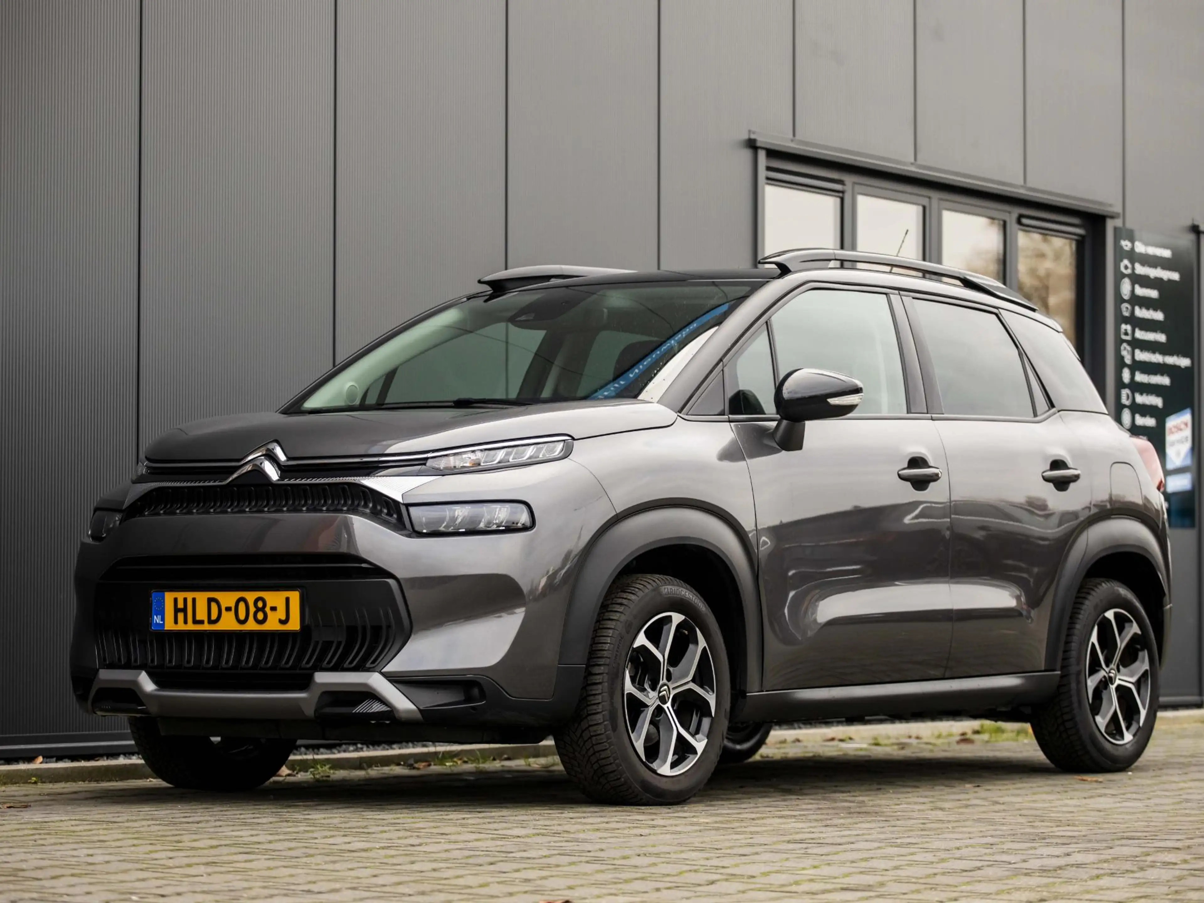 Citroen C3 Aircross 1.2 PureTech Plus — photo 11