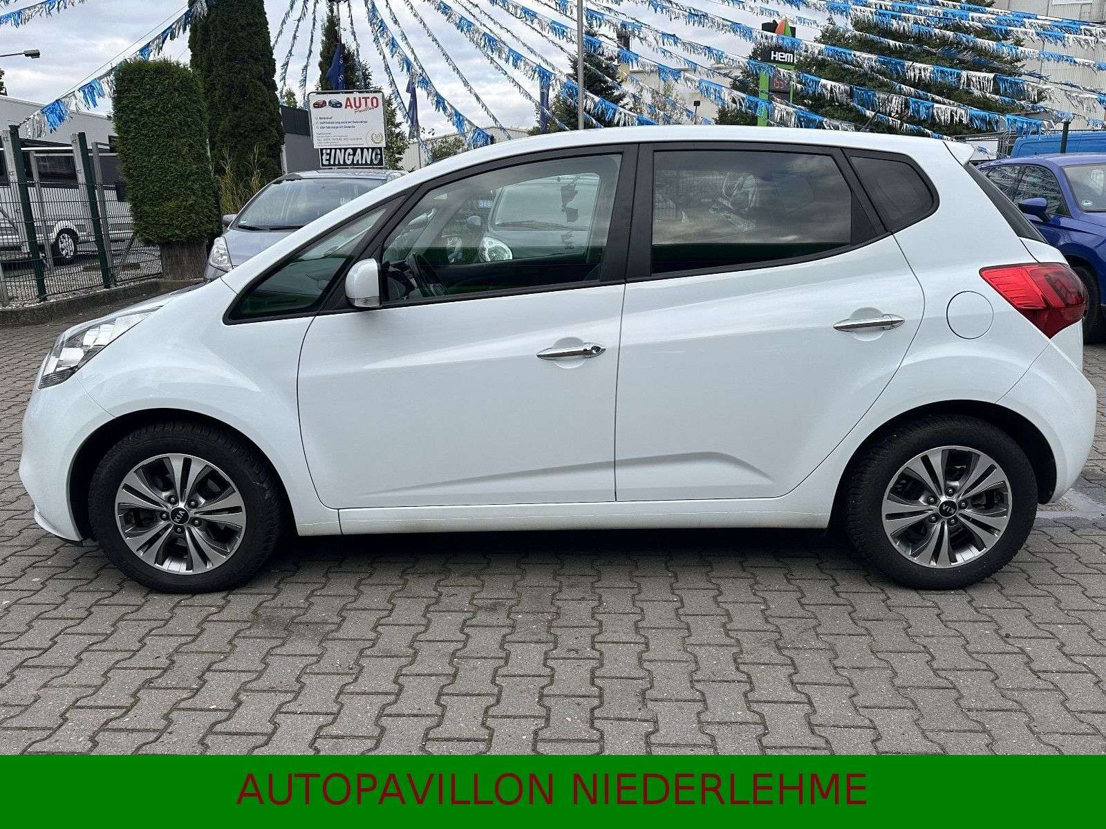 Second hand Kia Venga 1.6