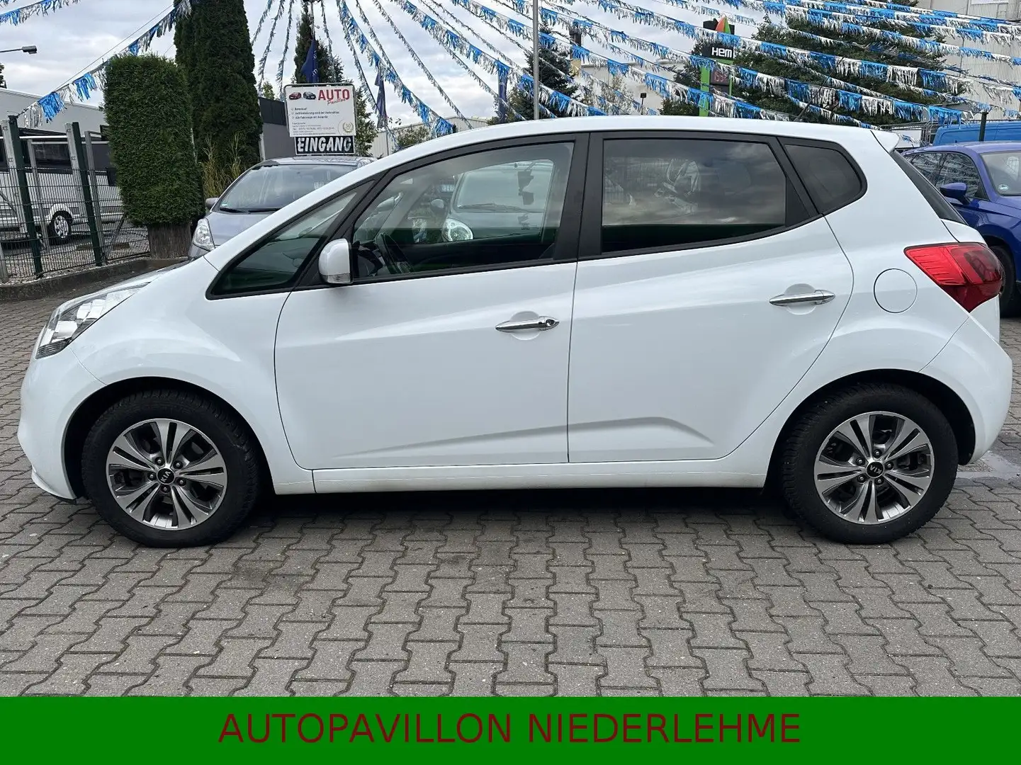 Kia Venga *Automatik*Klima*Navi*Bluetooth*Allwetter* Weiß - 1