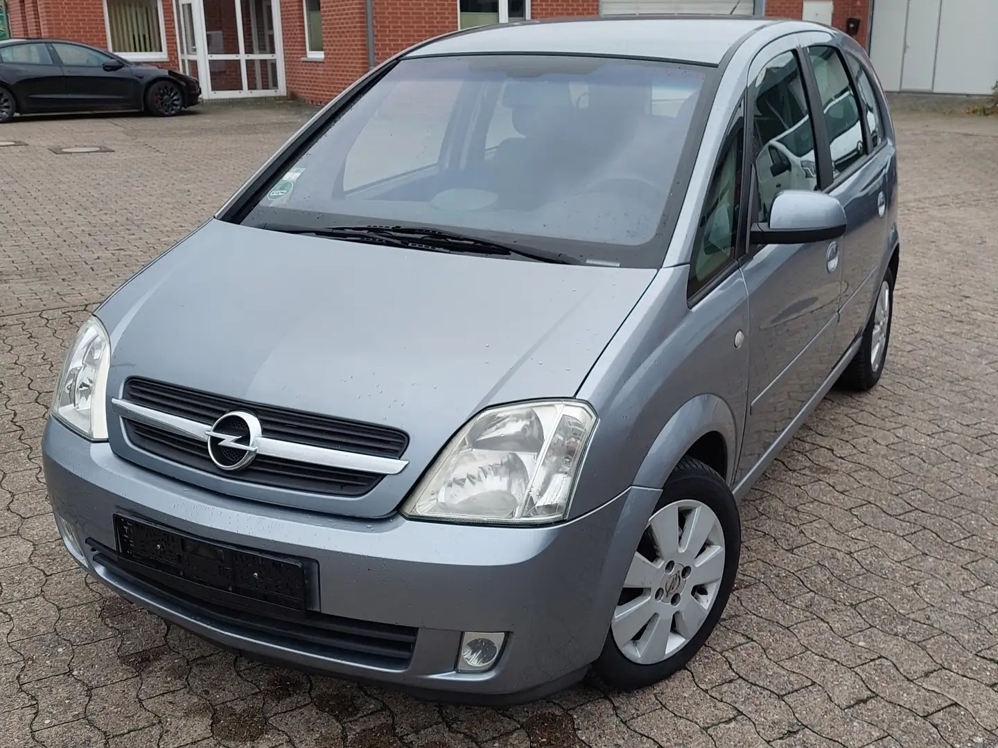Opel Meriva Klima,eFh,ZV,neue GJReifen,ZV,LM,Serviceh.,T.4/27 Grau - 1