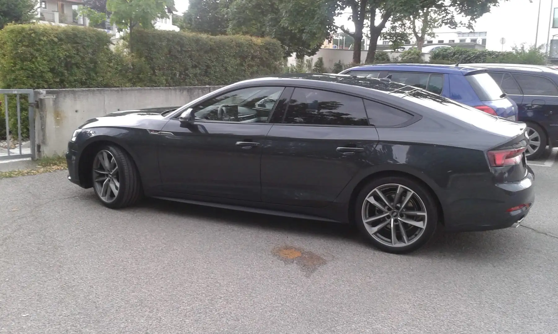 Audi A5 A5 SB 2,0 TFSI sport S-tronic sport Grau - 2