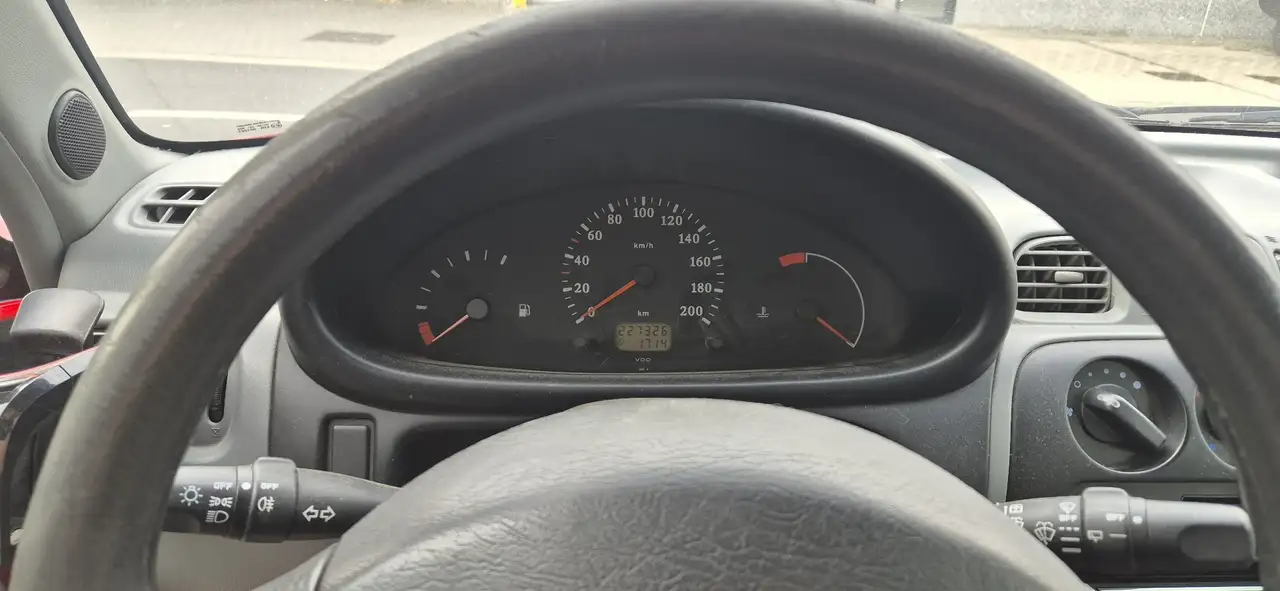 Nissan Micra 1.3i GX, foto 9