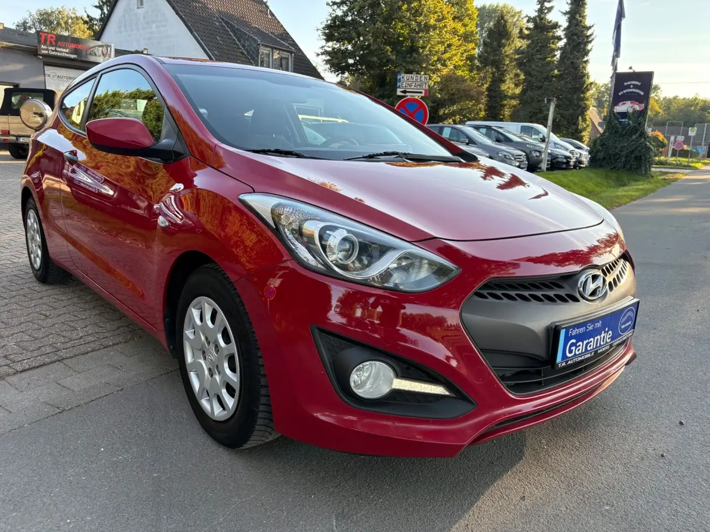 Hyundai i30 Coupe Classic Rouge - 2