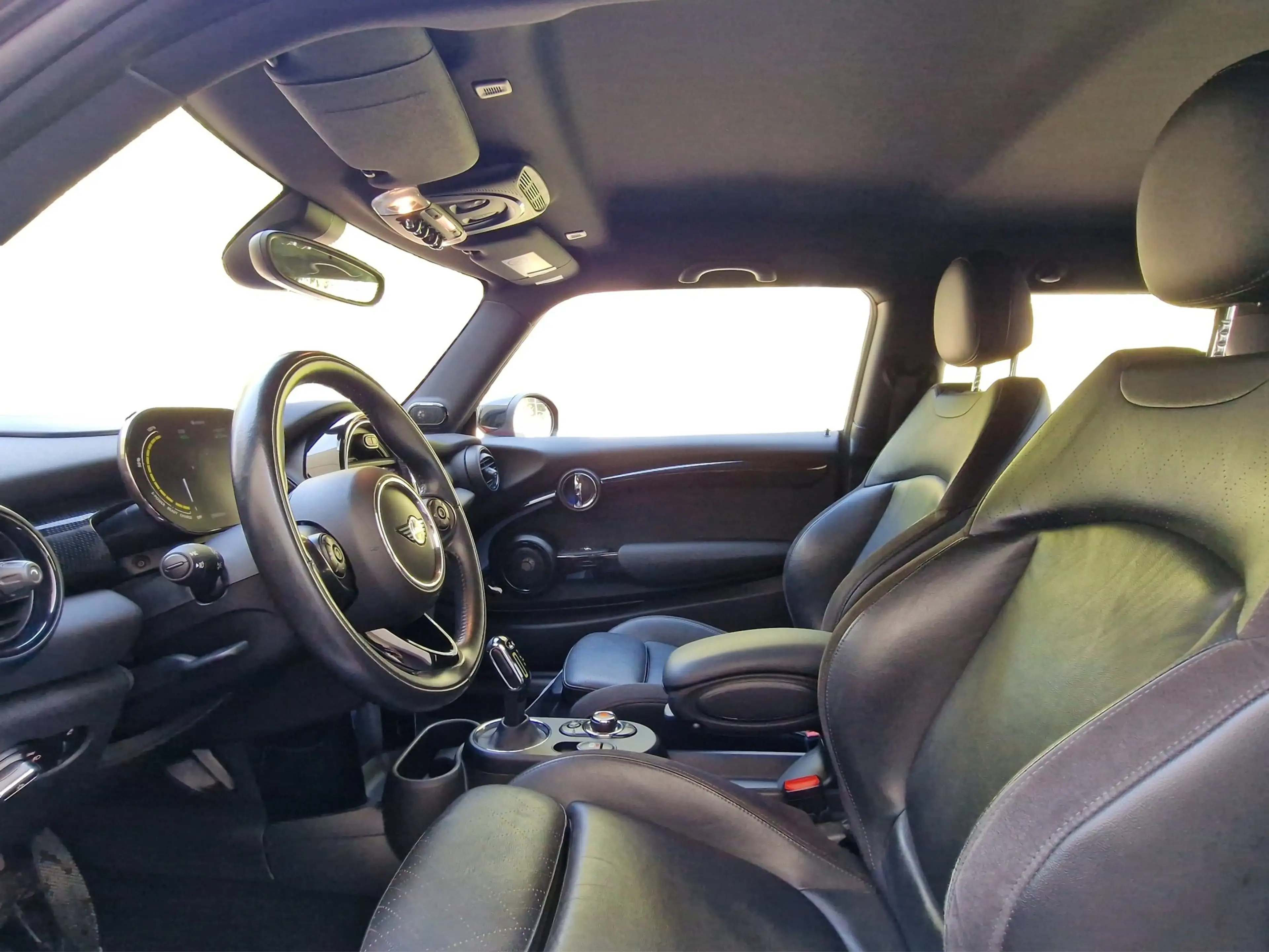MINI Cooper SE 3-Türer — photo 8