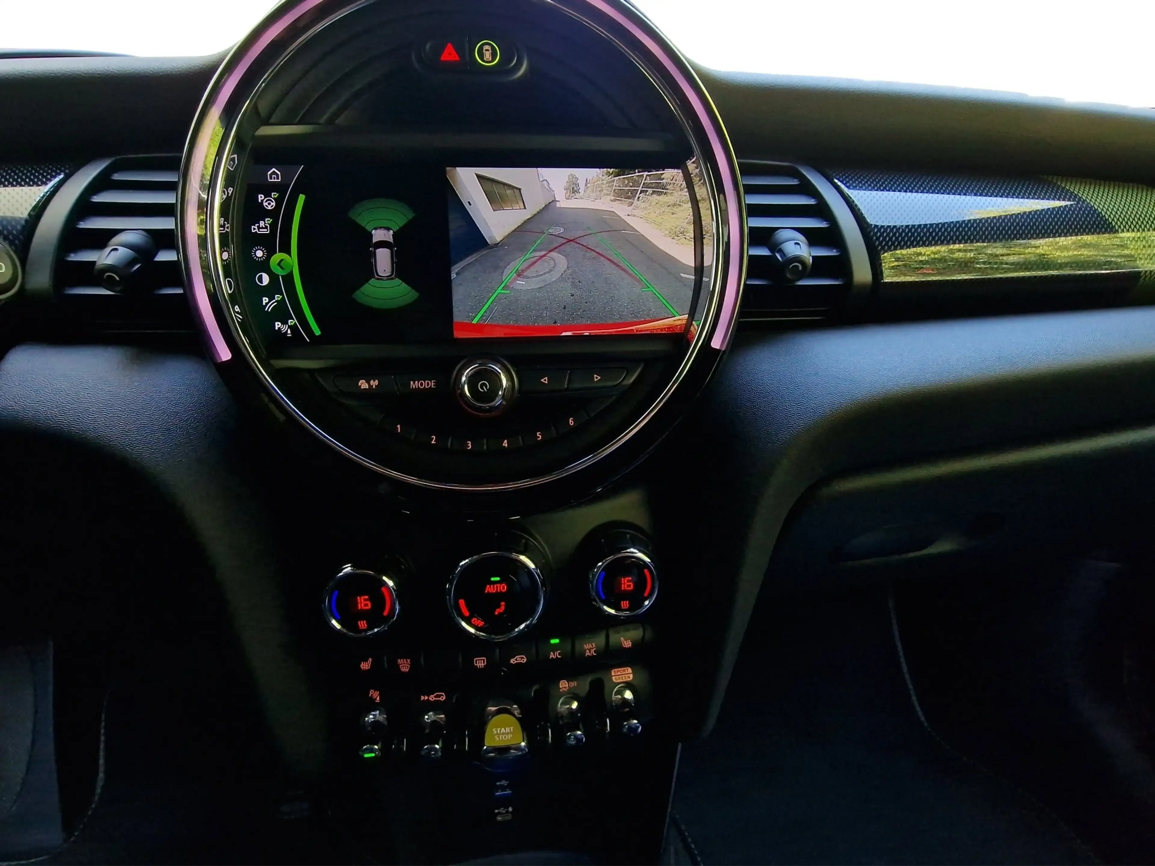 MINI Cooper SE 3-Türer — photo 10