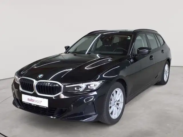 BMW 3 Series view 2