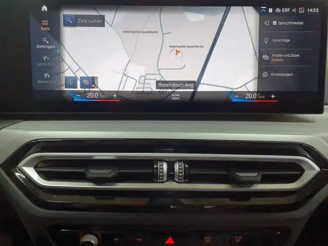 BMW 3 Series view 12