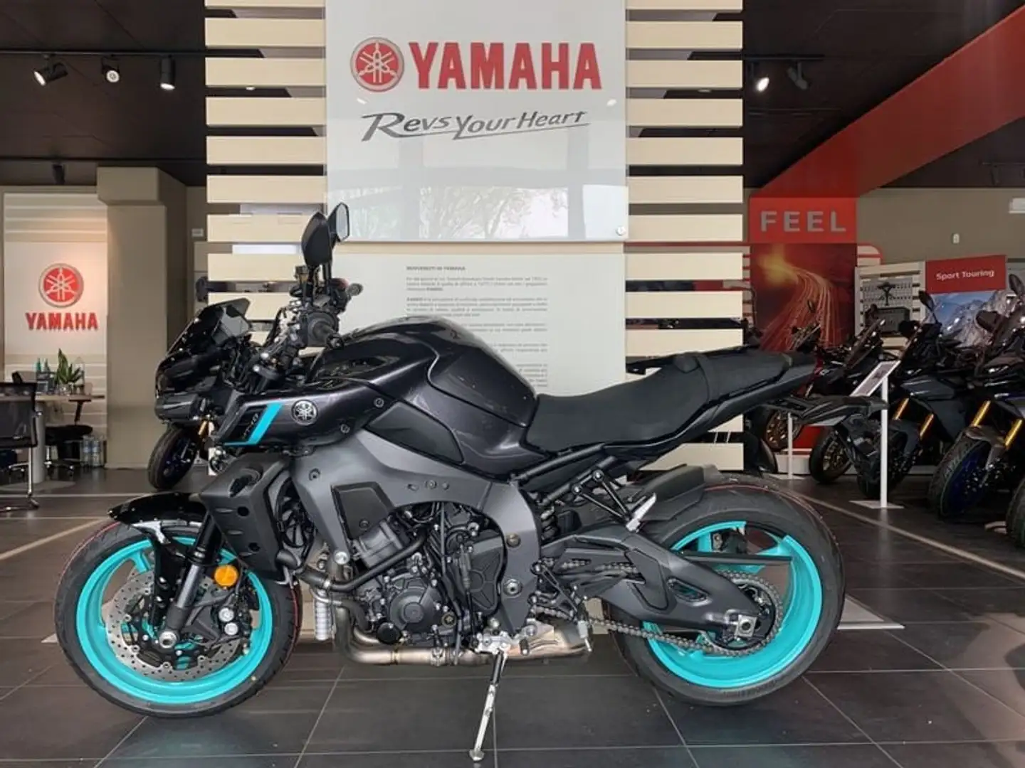 Yamaha MT-10 - 1