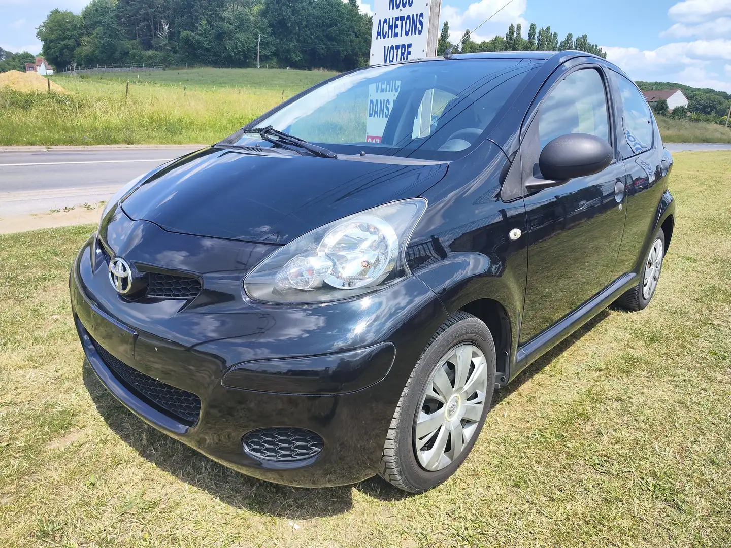 Toyota Aygo 1.0i VVT-i * 1AN DE GARANTIE * Schwarz - 1