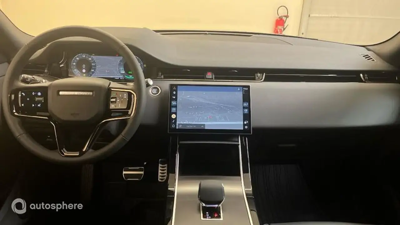 Land Rover Range Rover Evoque 2026 — фото 11