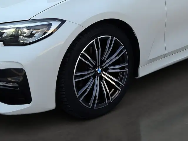 BMW M view 10