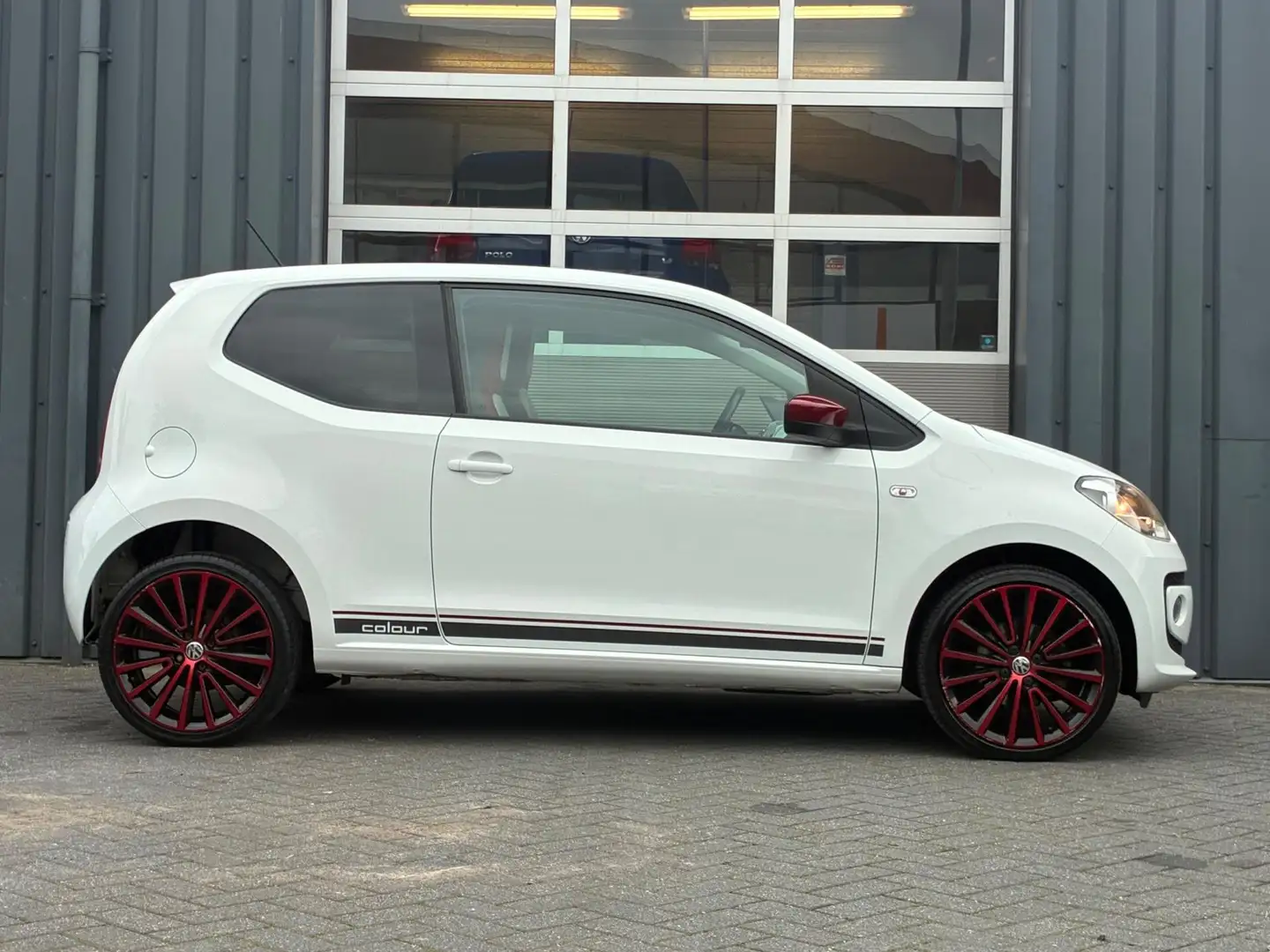 Volkswagen up! 1.0 high up! Color edition Airco Stoleverwarming Wit - 2
