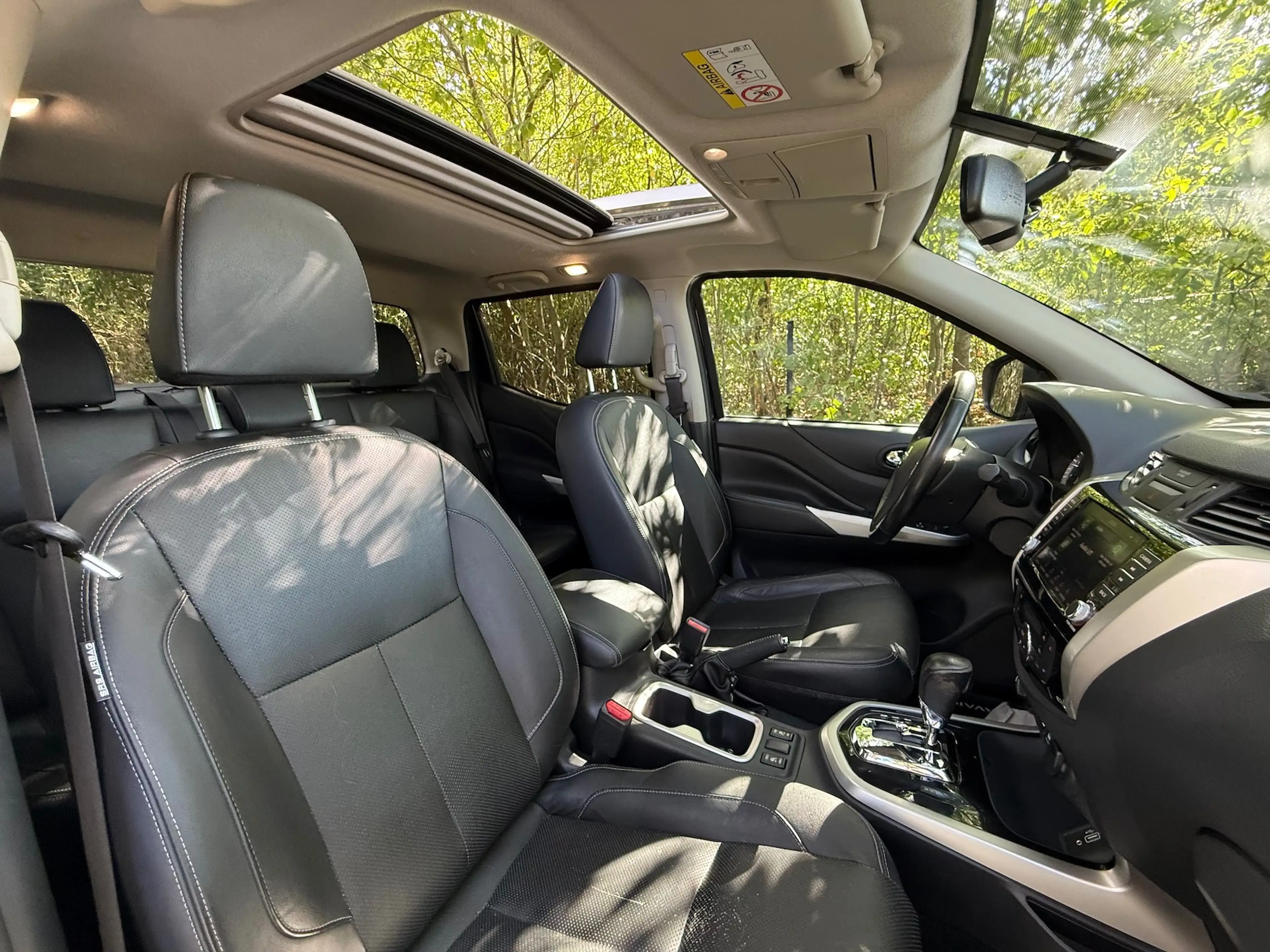 Nissan Navara 2.3 dCi 4WD Tekna, Full option, INCL BTW + keuring — photo 12
