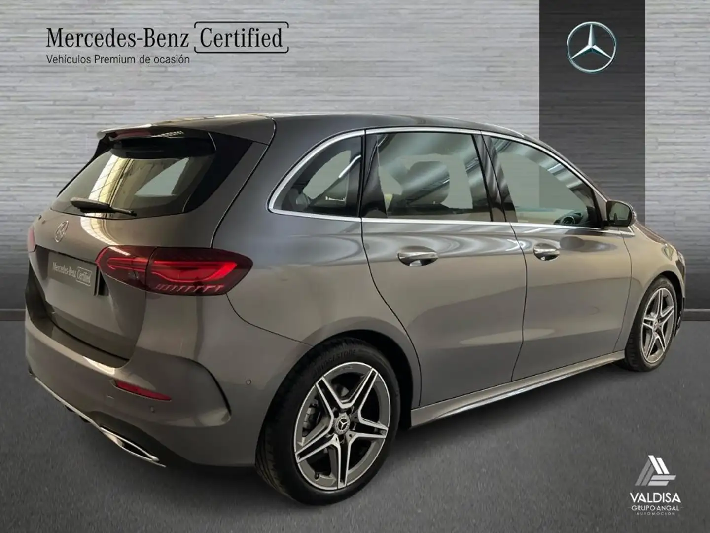 Mercedes-Benz B 200 200d - 2