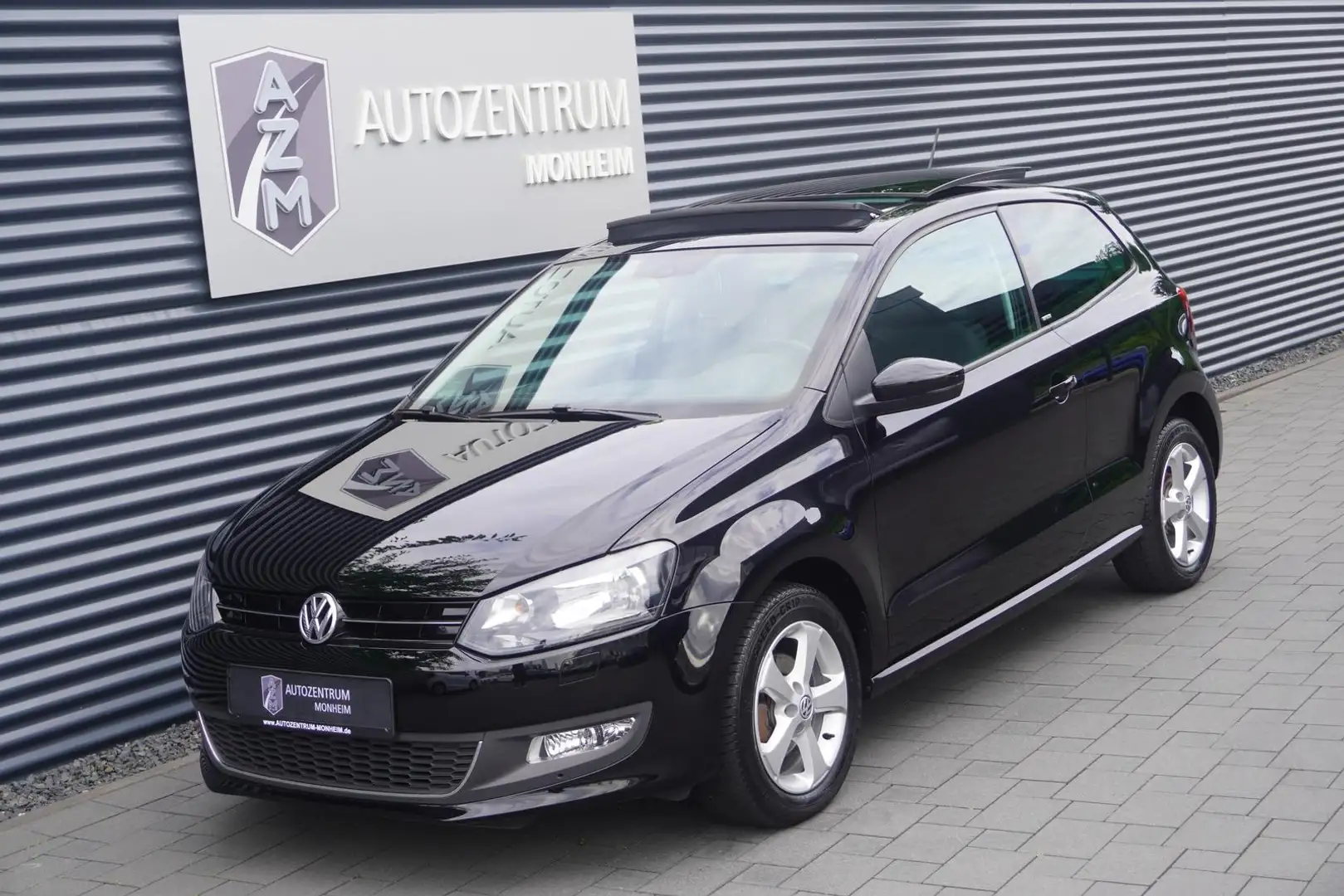 Volkswagen Polo 1.2 STYLE|PANORAMA|SITZHEIZUNG|KLIMA|CHROM| Zwart - 2