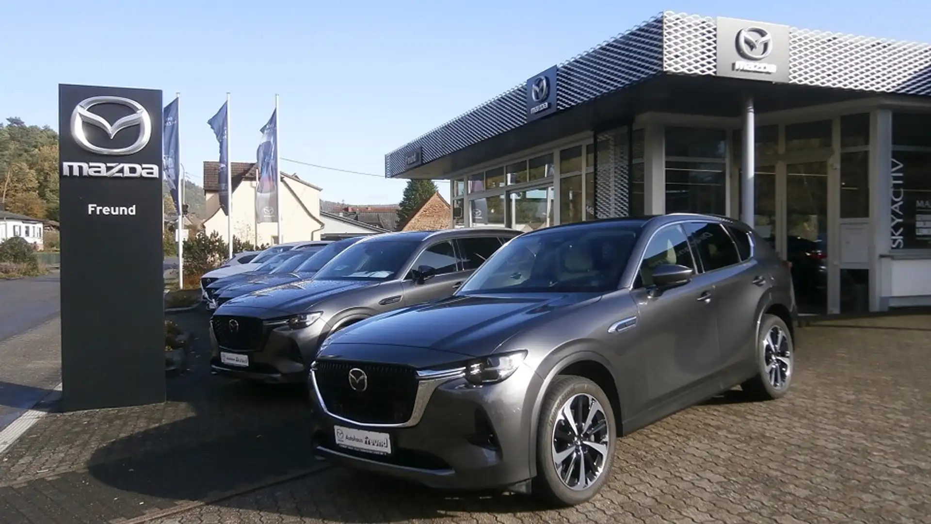 Mazda CX-60 e-SKYACTIV PHEV TAKUMI CON-P DRI-P COM-P PAN-P Grau - 2