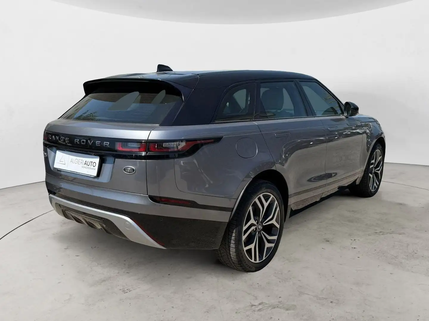 Land Rover Range Rover Velar VELAR 2.0D I4 240CV R-DYNAMIC S Grigio - 2