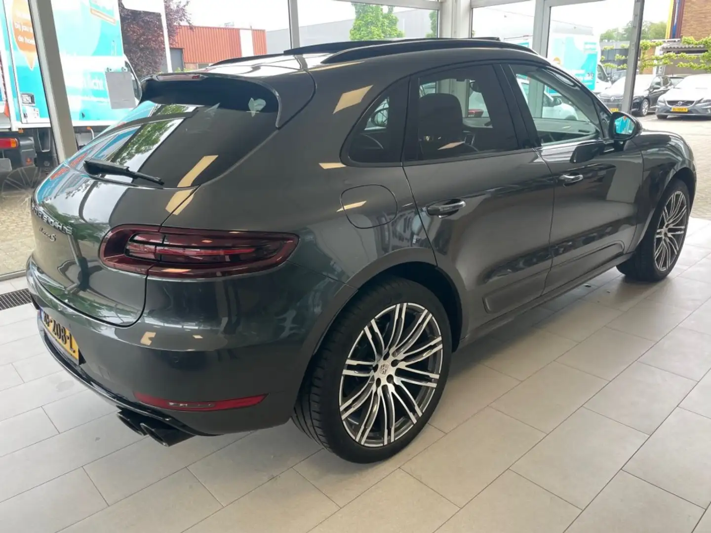 Porsche Macan Macan S. 3.0 D ALLE OPTIES / FULL OPTION Gris - 2